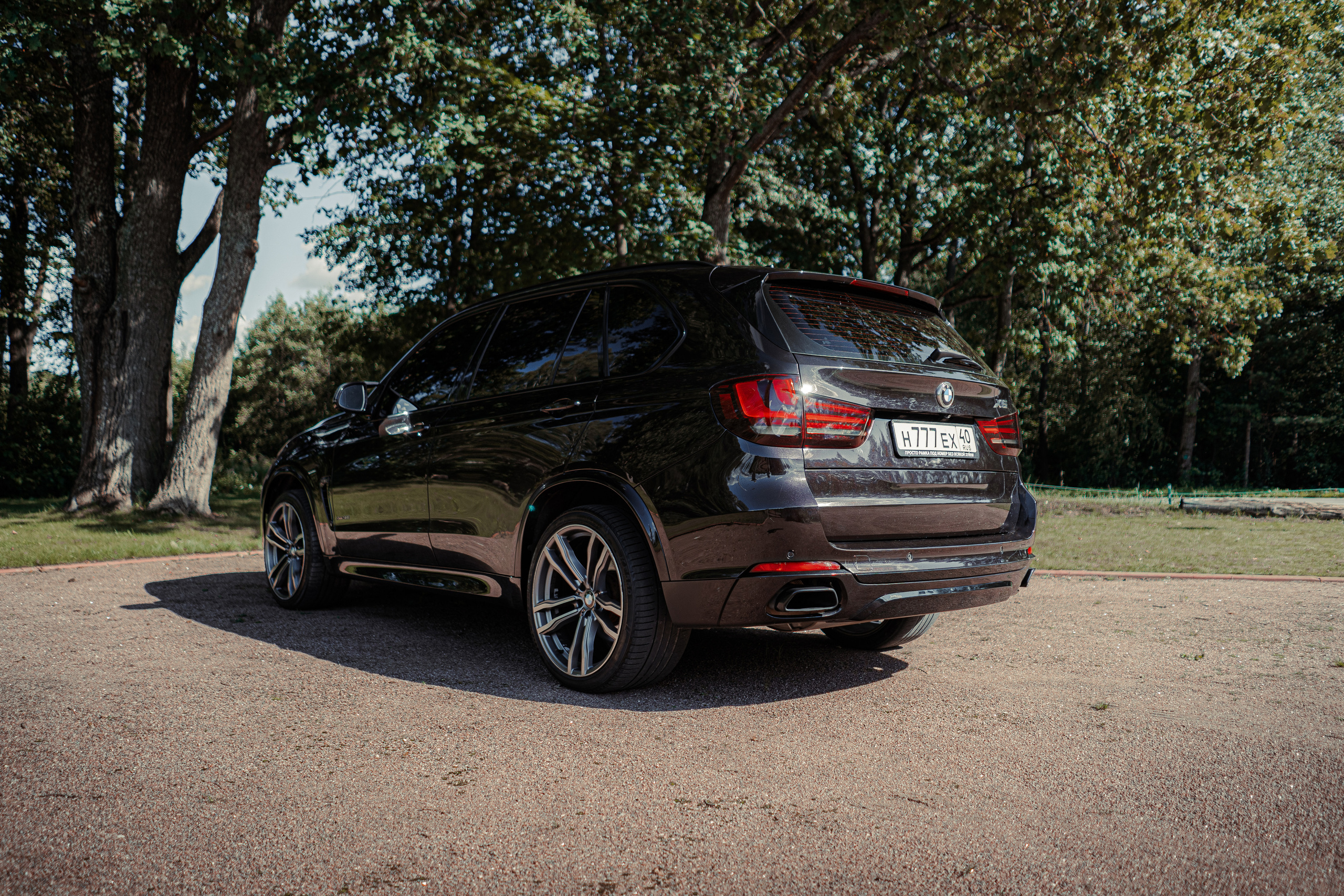 Автомобильная фото-сессия BMW X5 F15 в Калуге