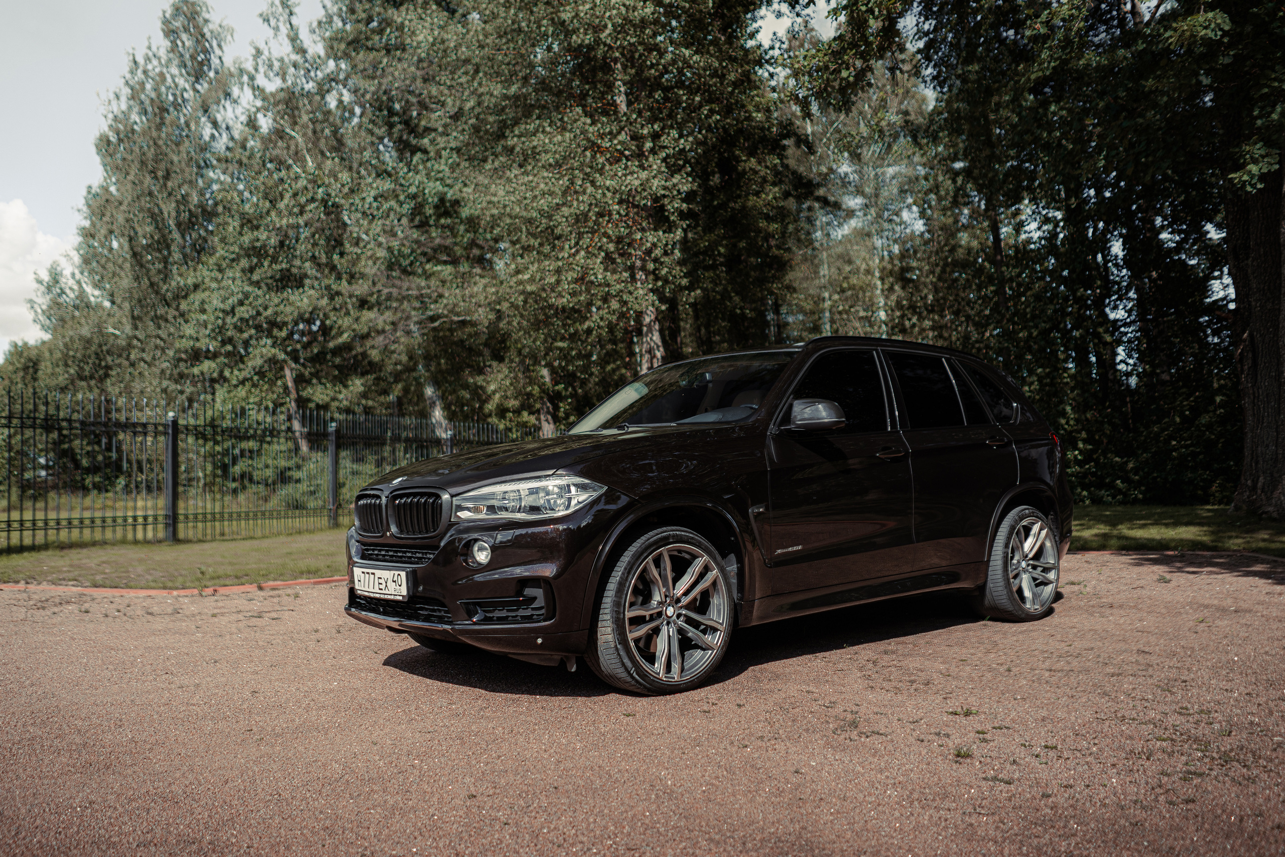 Автомобильная фото-сессия BMW X5 F15 в Калуге