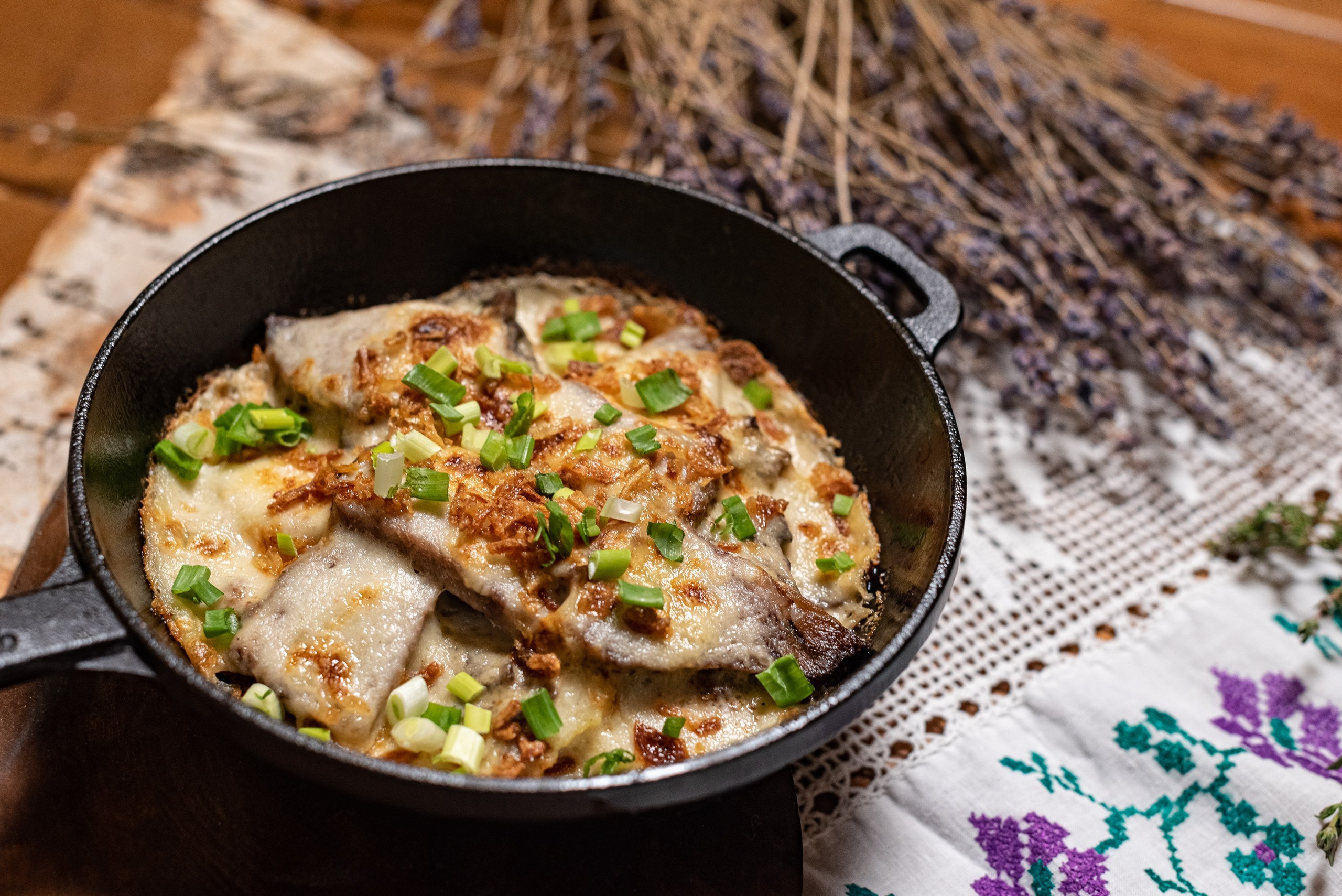 Ресторан «Гуси-Лебеди» в «Парке Сказов». VVMarketing — агентство визуального маркетинга