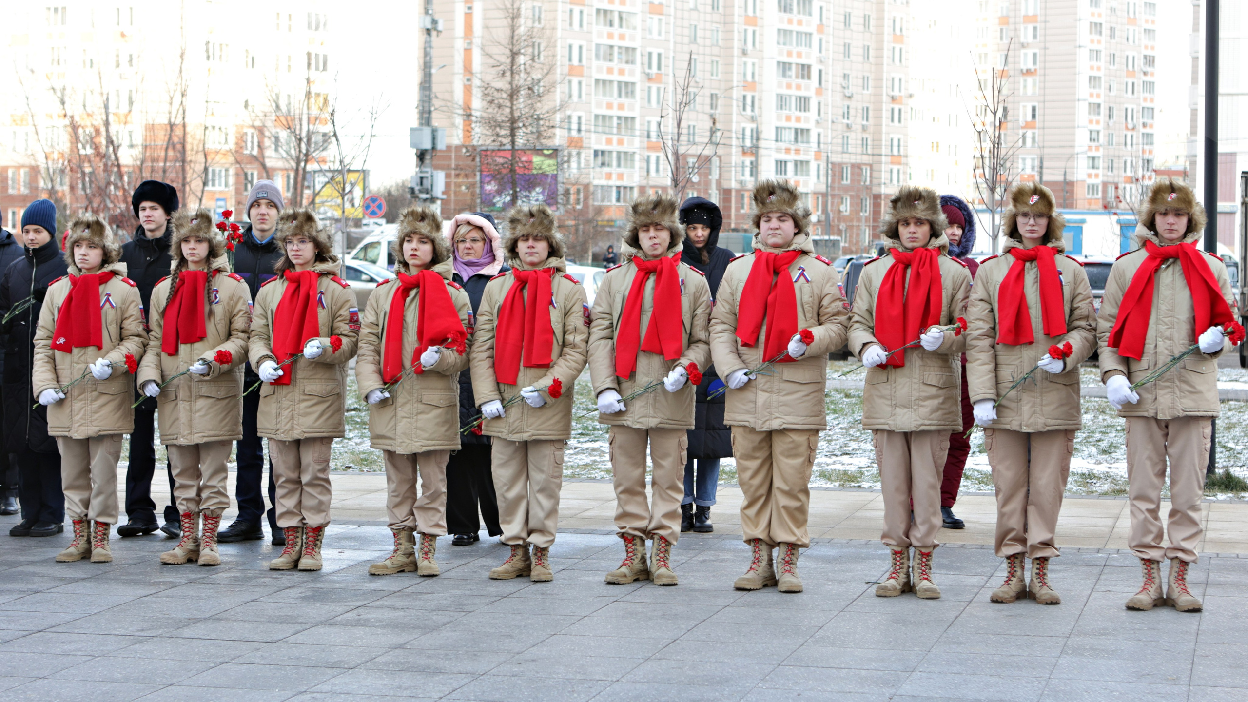 День воинской славы России в г. Подольск. Выпускные альбомы и школьный фотограф в Подольске, Троицке, Щербинке, Москве и Московской области