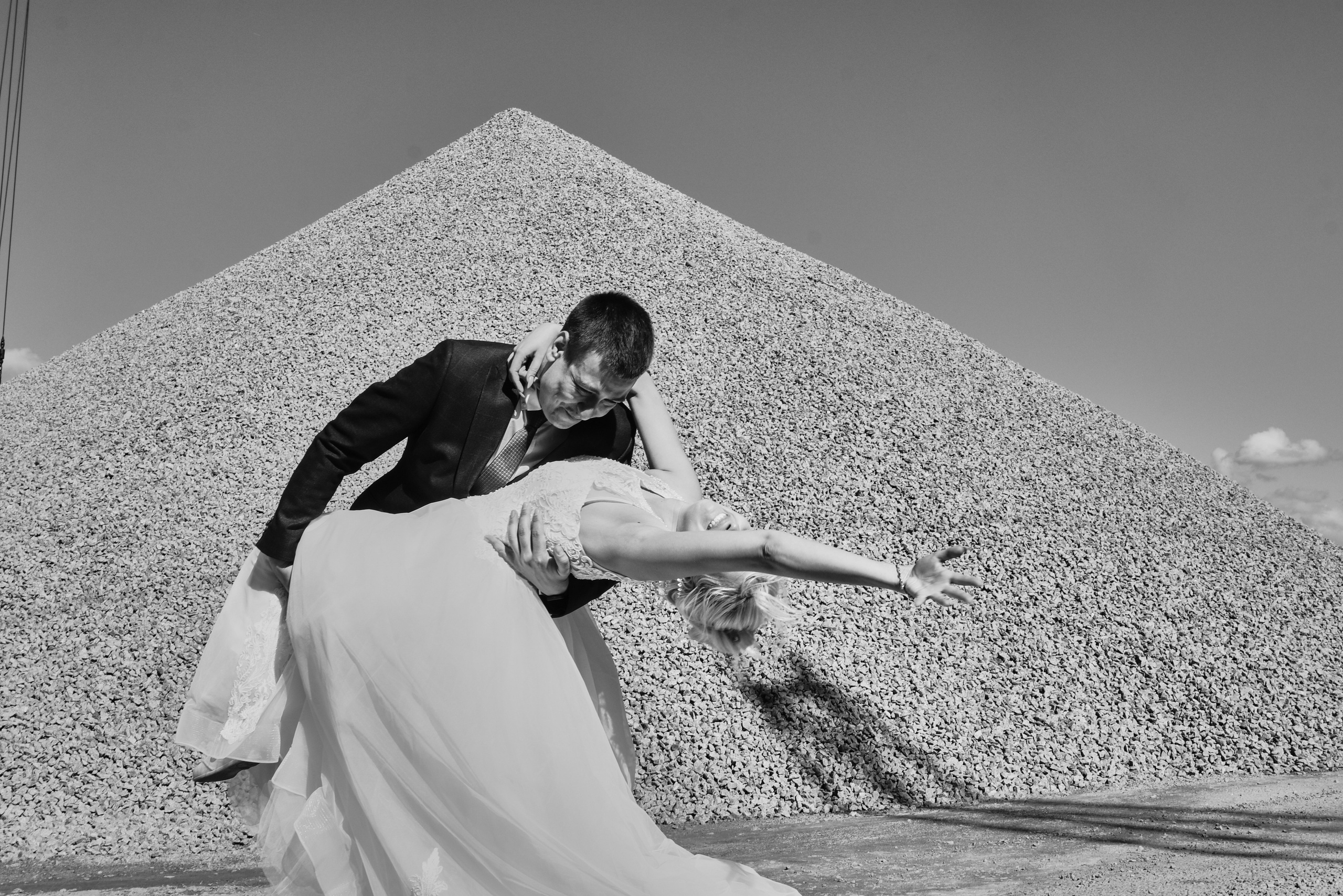 Они залезли на трактор…. Свадебный фотограф Анастасия Лахтионова