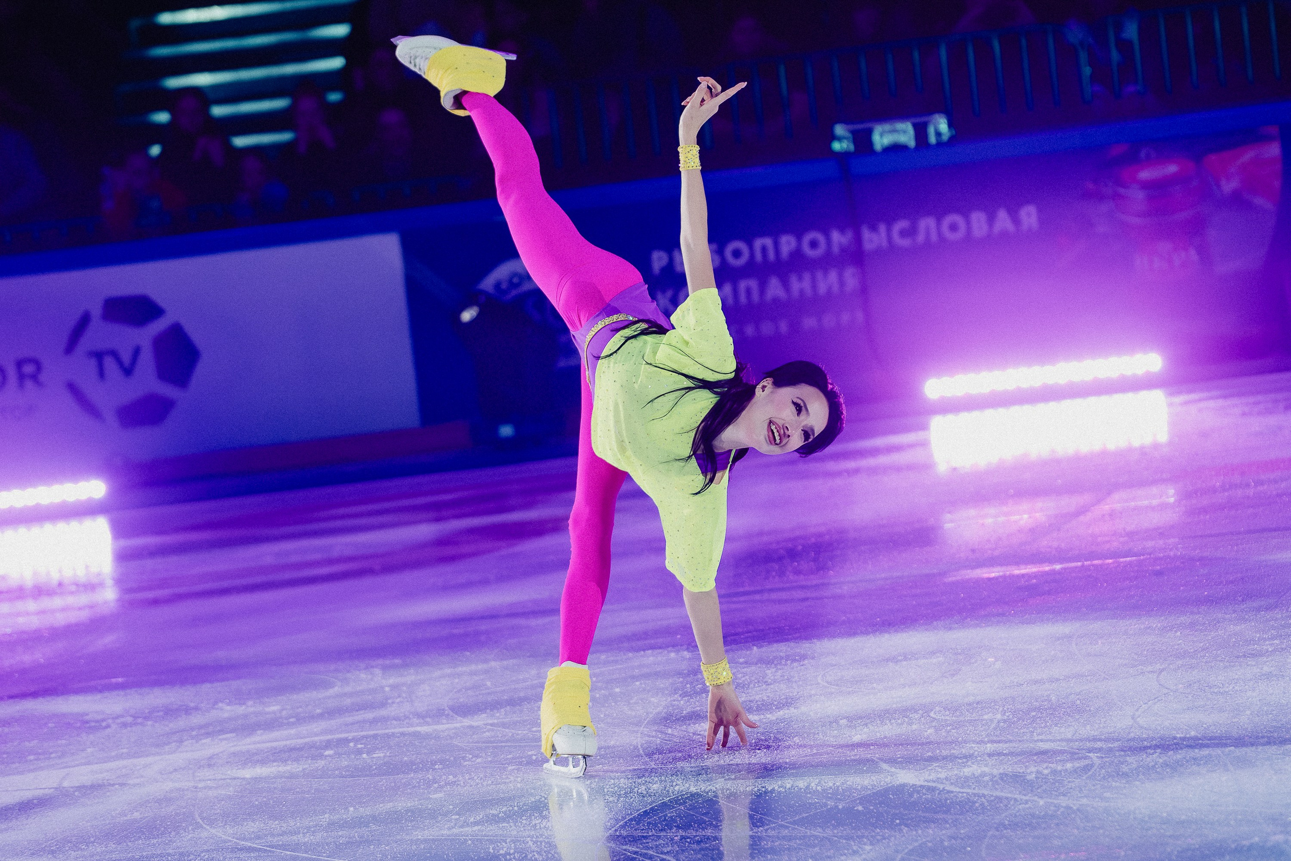 Шоу Этери Тутберидзе в Новосибирске. Воробьева Ксения — Спортивный и танцевальный фотограф Новосибирск