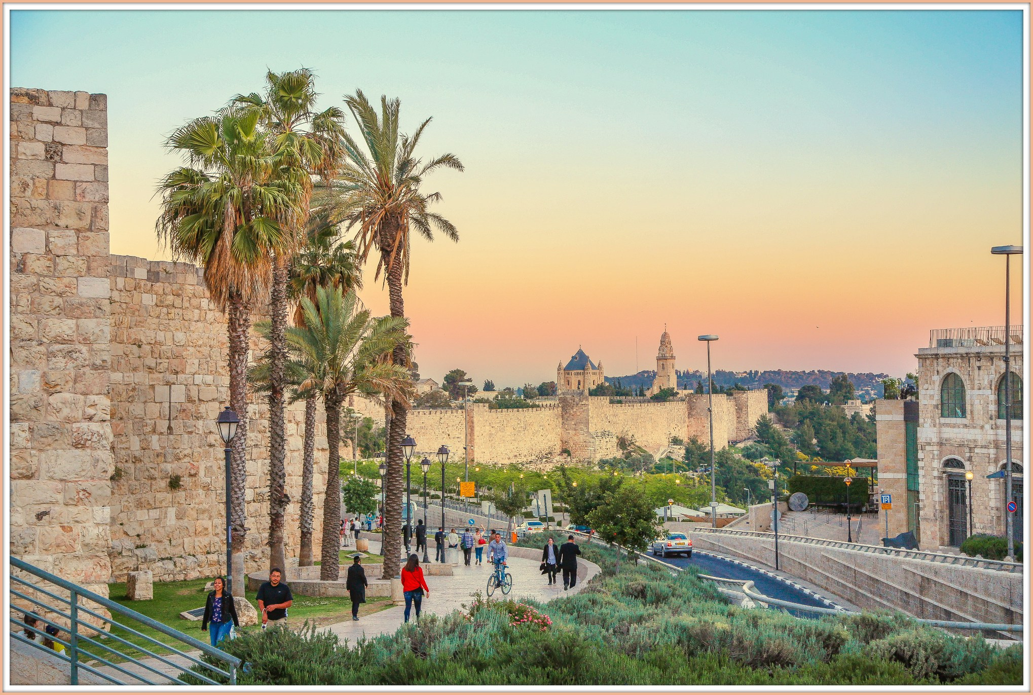 Израиль: «Под небом голубым есть город золотой…». Дарья Письменюк / Darya Leitstern — фотограф, музыкант, журналист, путешественник