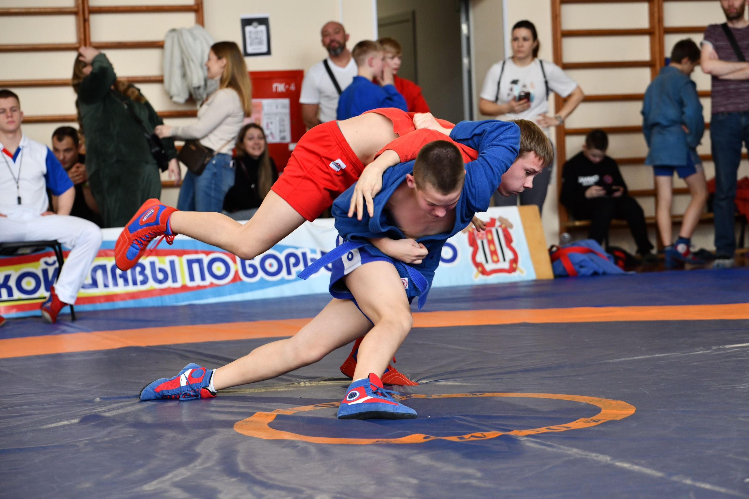 Самбо. Кубок города Воинской славы Колпино. Фото детских спортивных мероприятий и всякое интересное через объектив