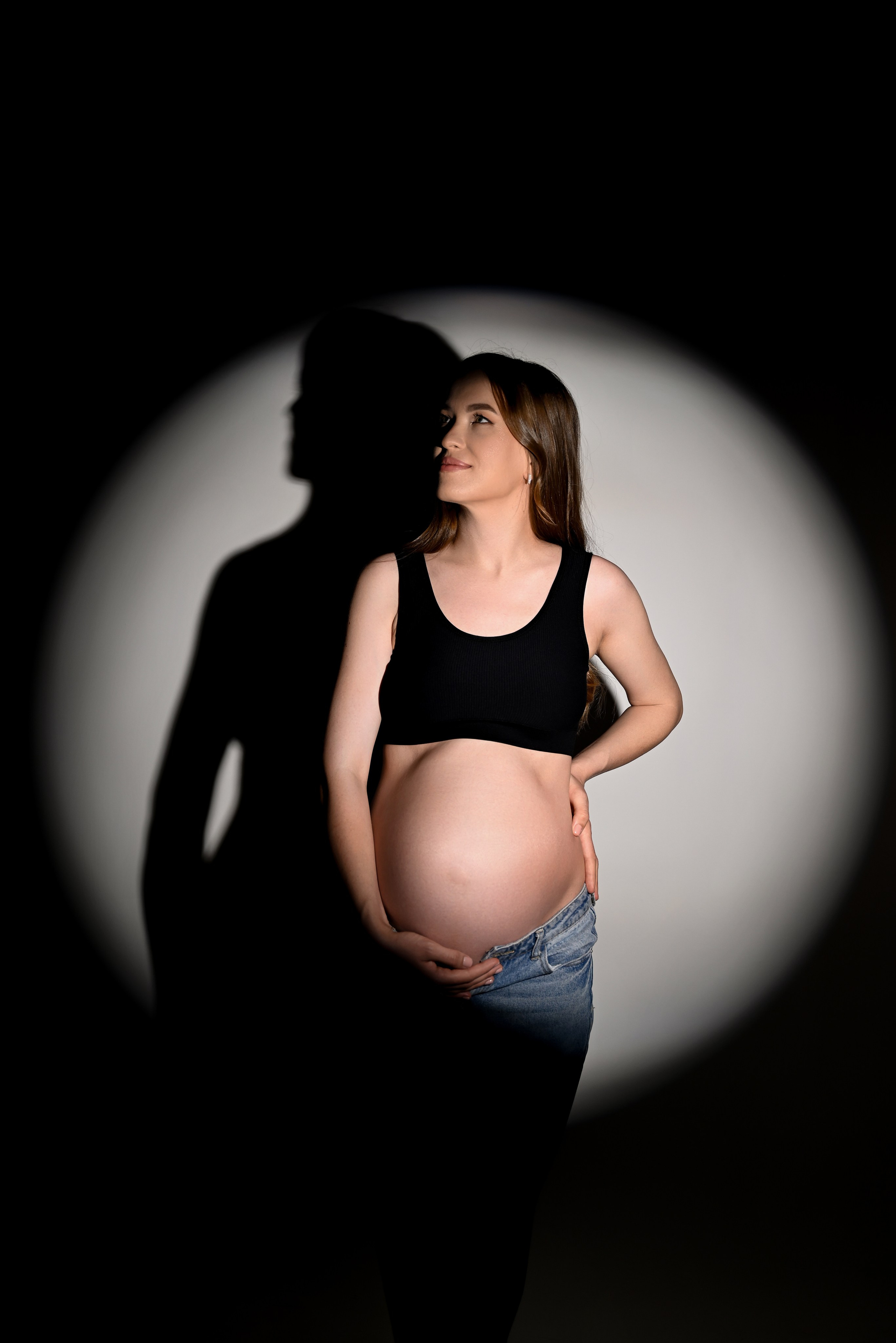 Беременность. Фотостудия Зефир. Фотосессии в студии под ключ. Москва. Семейные и детские фотосессии