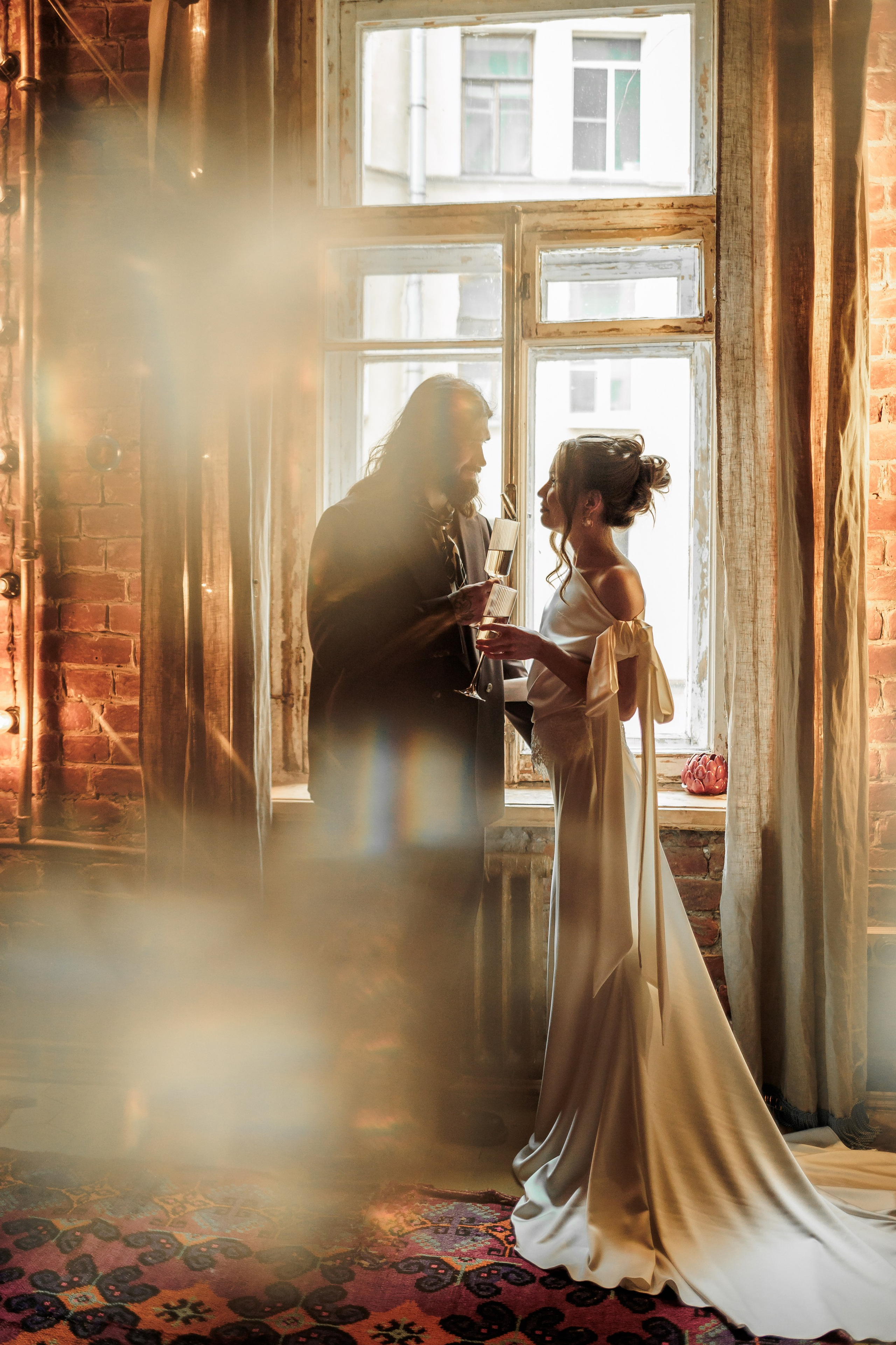 Свадебная фотосессия в Спб в Студии-Портфолио— заказать в Спб