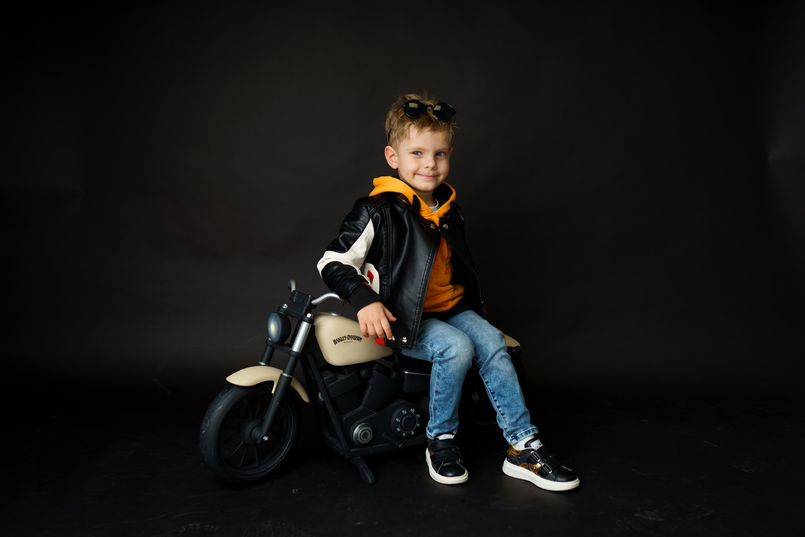 Экспресс фотосессии, съемки на аватарку, контент съемка. Детский, семейный фотограф: newborn, беременность, годовасие, репортаж. Москва