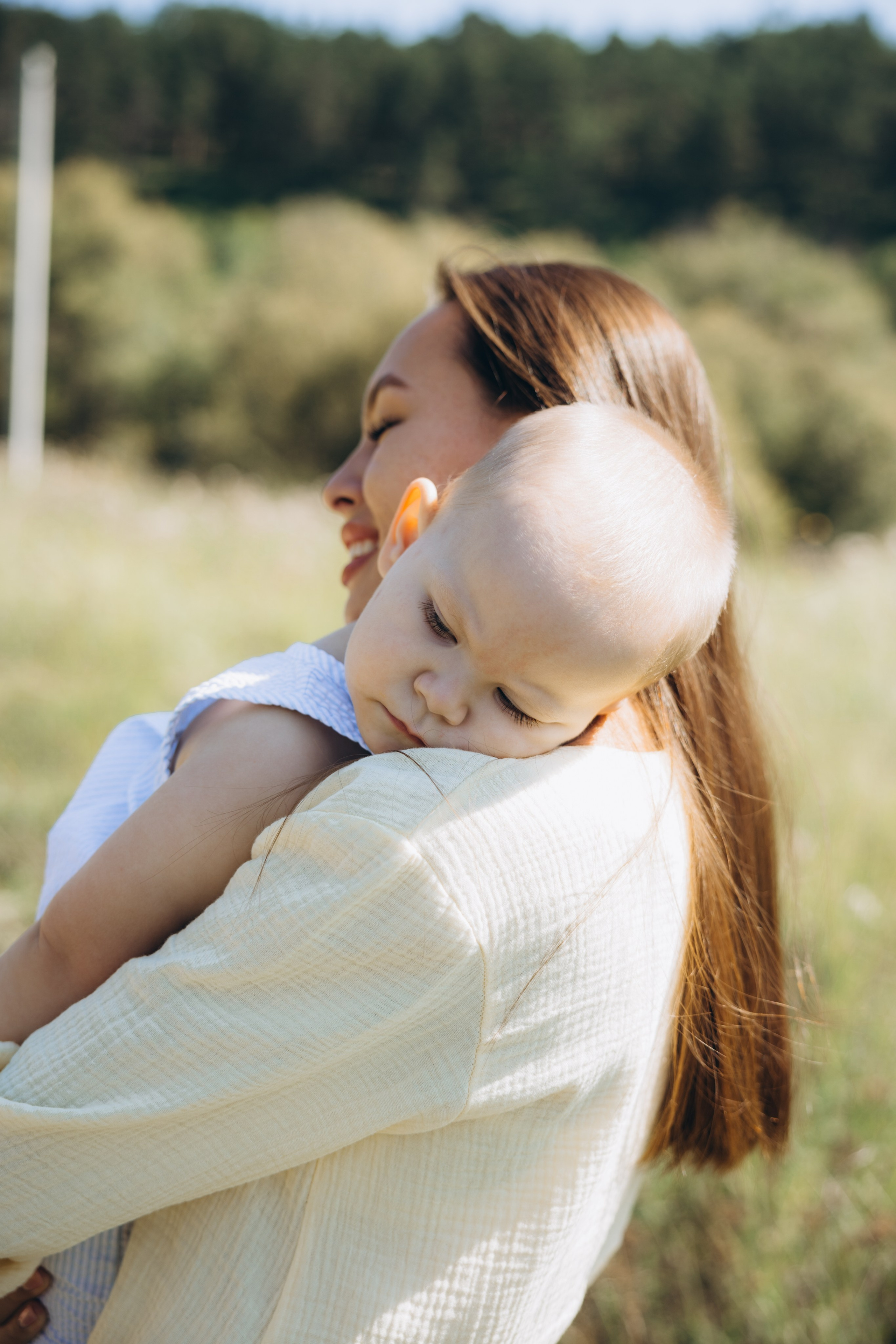 Семейная съёмка в поле. Свадебный, семейный фотограф в Иркутске Светлана Макаричева
