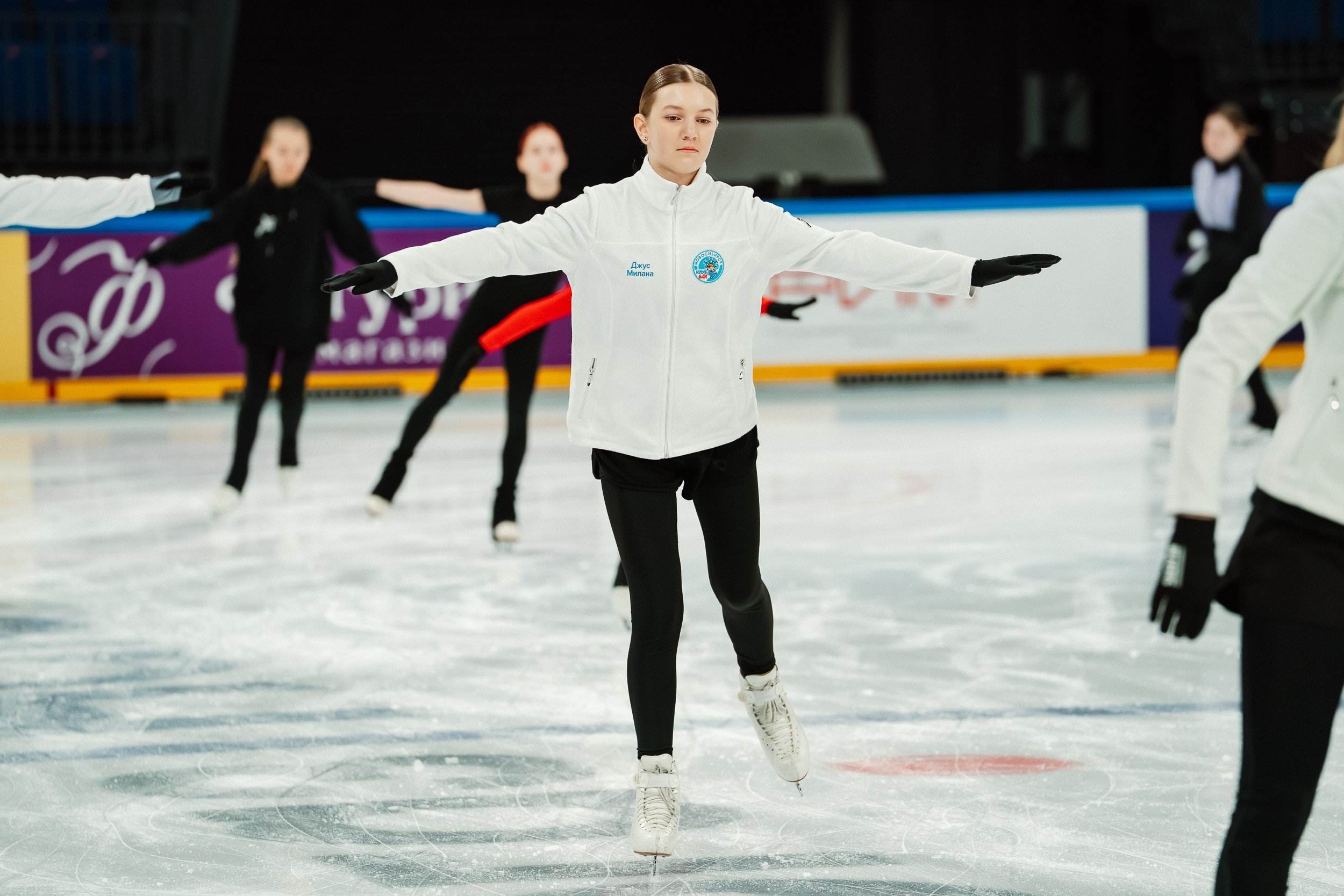 Мастер-класс Алины Загитовой в Новосибирске (11-00). Воробьева Ксения — Спортивный и танцевальный фотограф Новосибирск