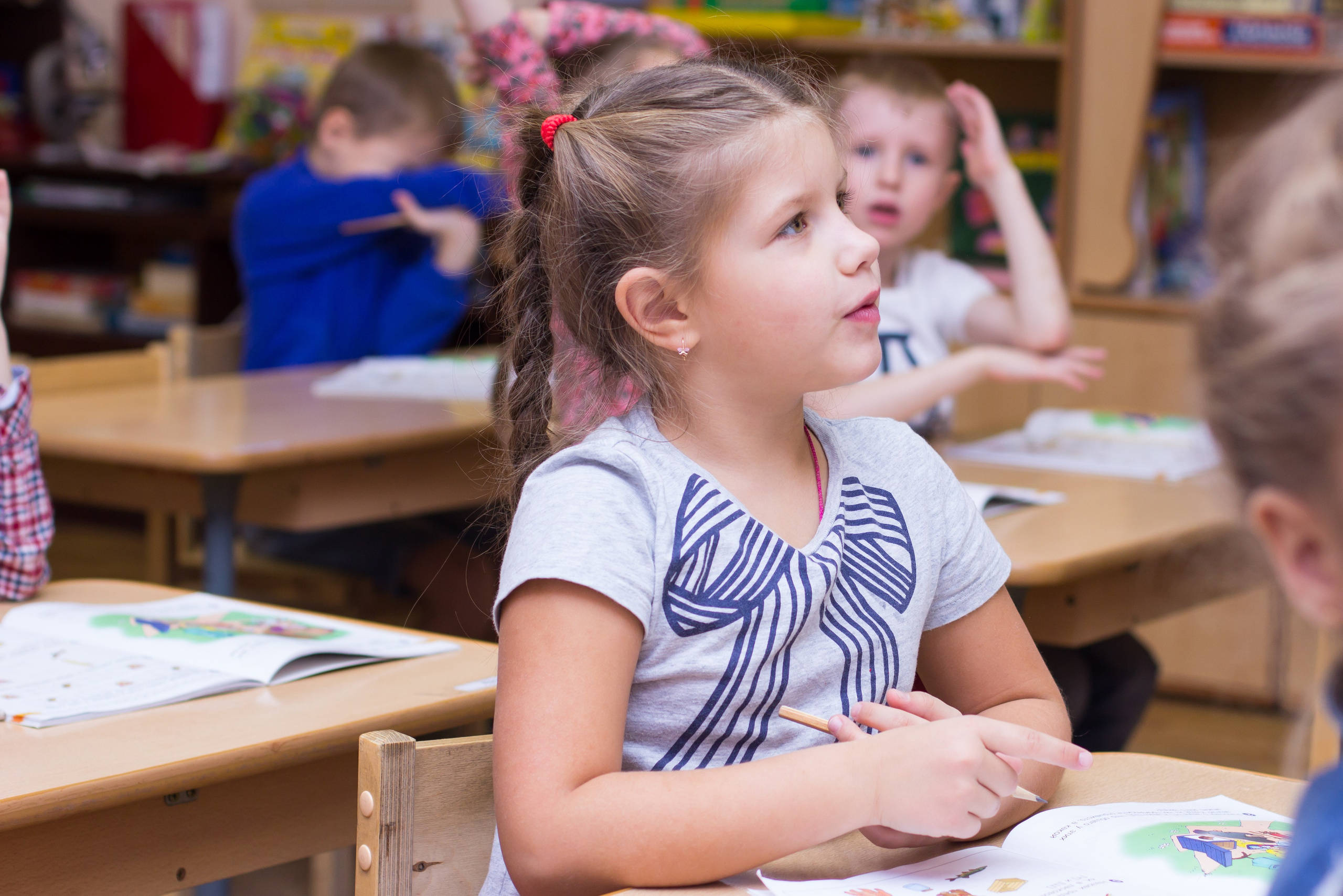 Один день в детском саду. ВЫПУСКНЫЕ АЛЬБОМЫ для детского сада и школы Санкт-Петербург и Лен. область