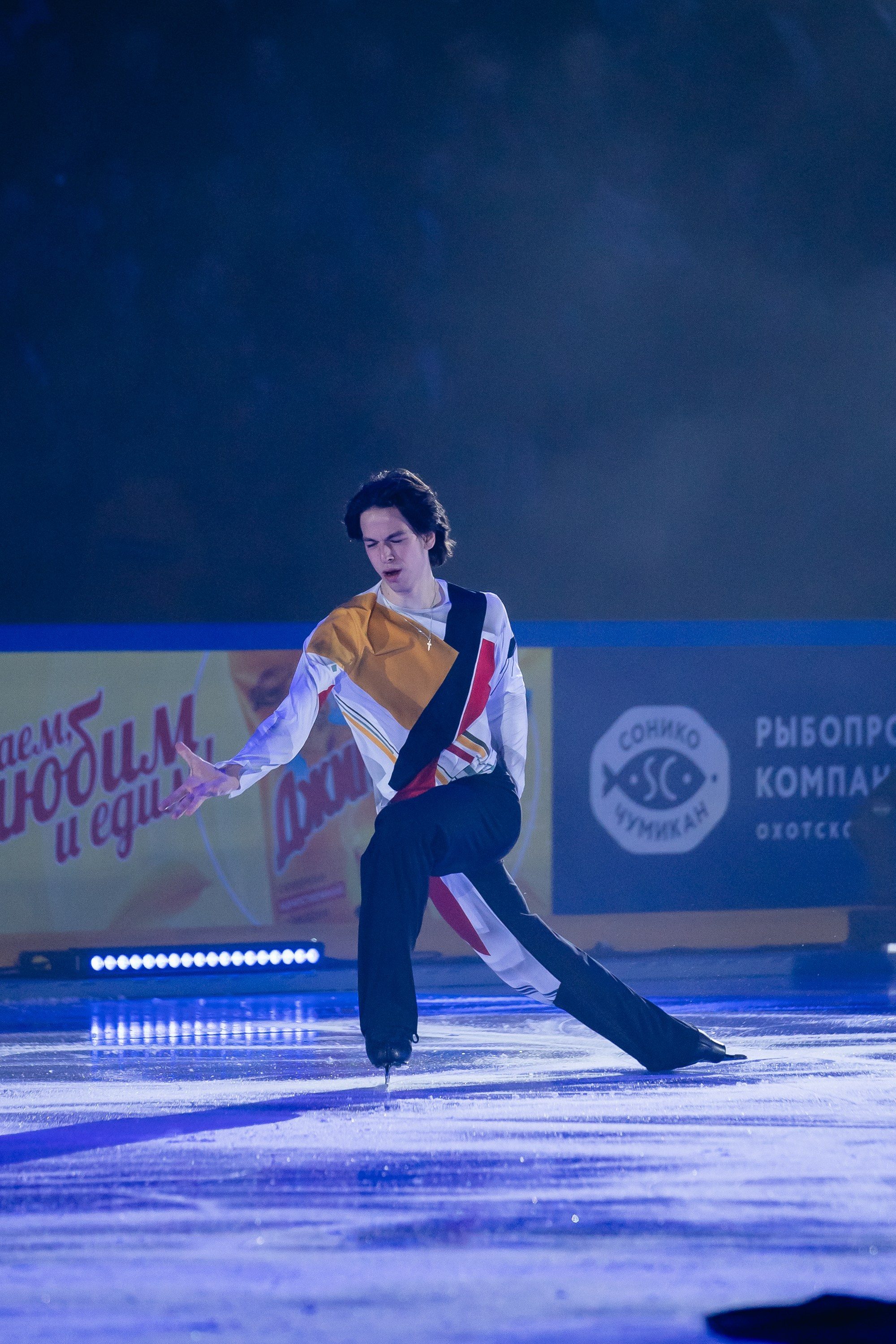 Шоу «Чемпионы на льду» в Новосибирске. Воробьева Ксения — Спортивный и танцевальный фотограф Новосибирск