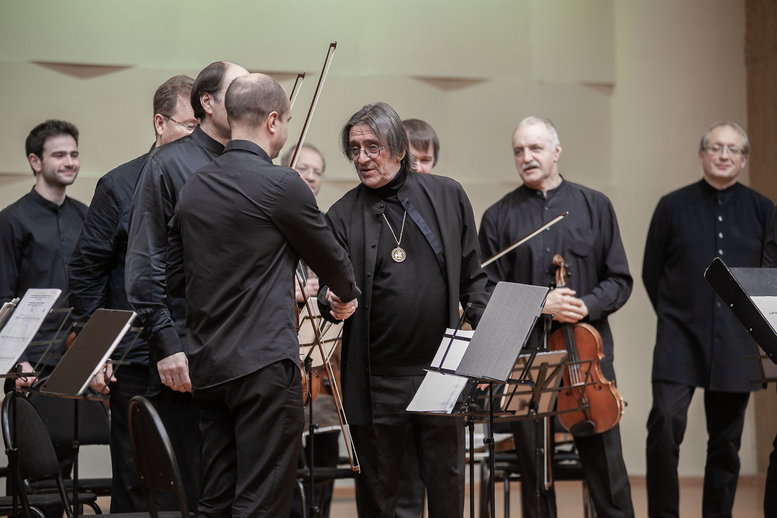 Фоторепортаж выступления камерного ансамбля «Солисты Москвы»