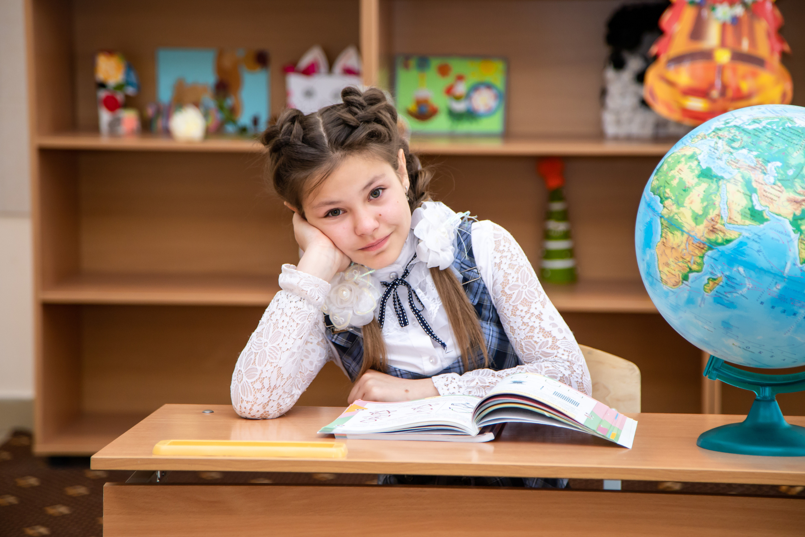 Выпускной альбом четвертый класс. Выпускной альбом Шахты Ростов