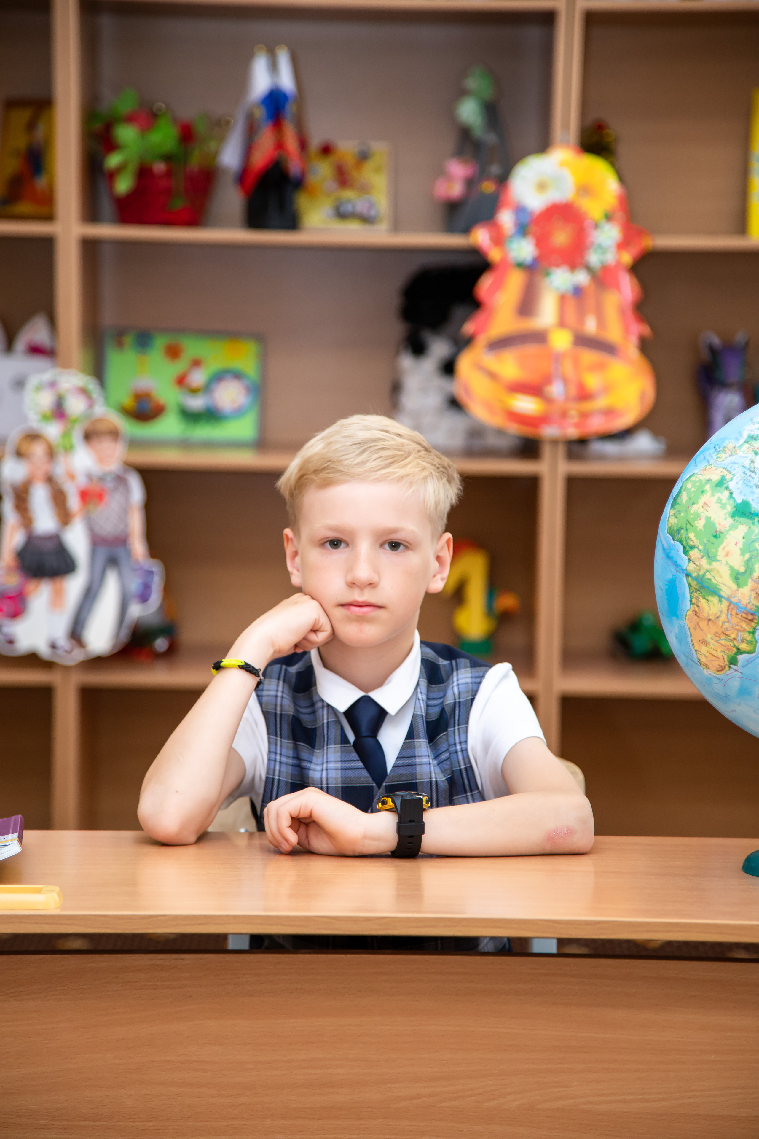 Выпускной альбом четвертый класс. Выпускной альбом Шахты Ростов