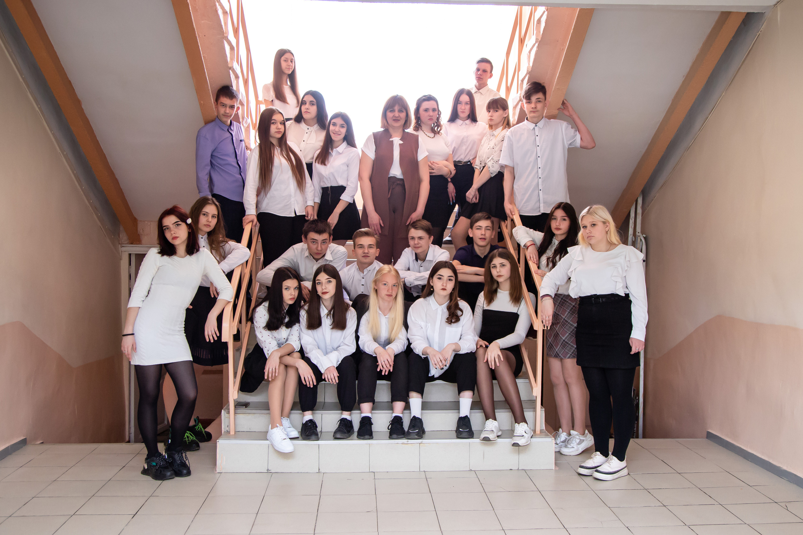 Школьная фотосессия в г. Донецке Ростовская обл. Выпускной альбом Шахты Ростов