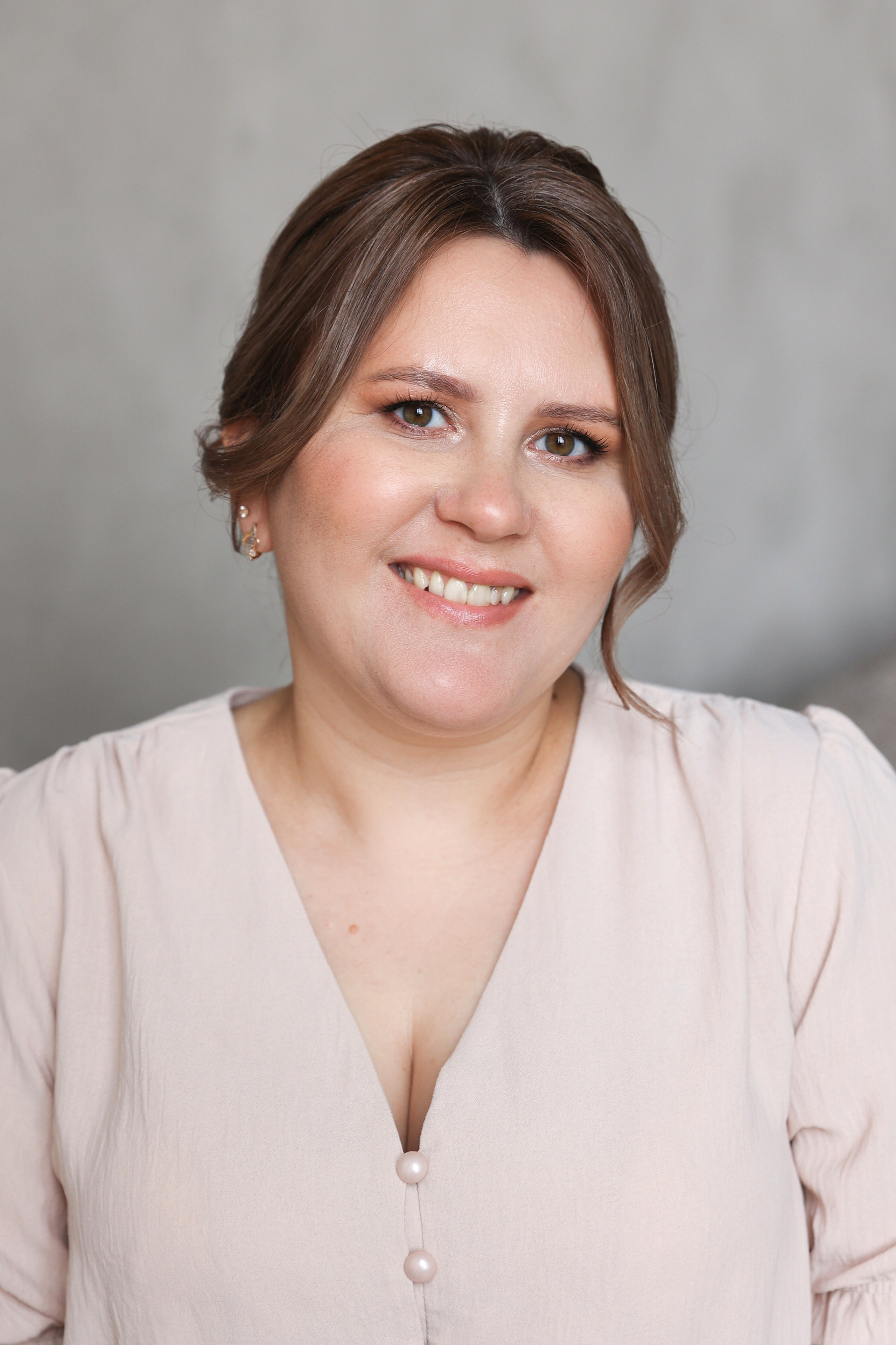 Семейная фотосессия в фотостудии. Марина Соколова. Контентный и семейный фотограф г. Красноярск