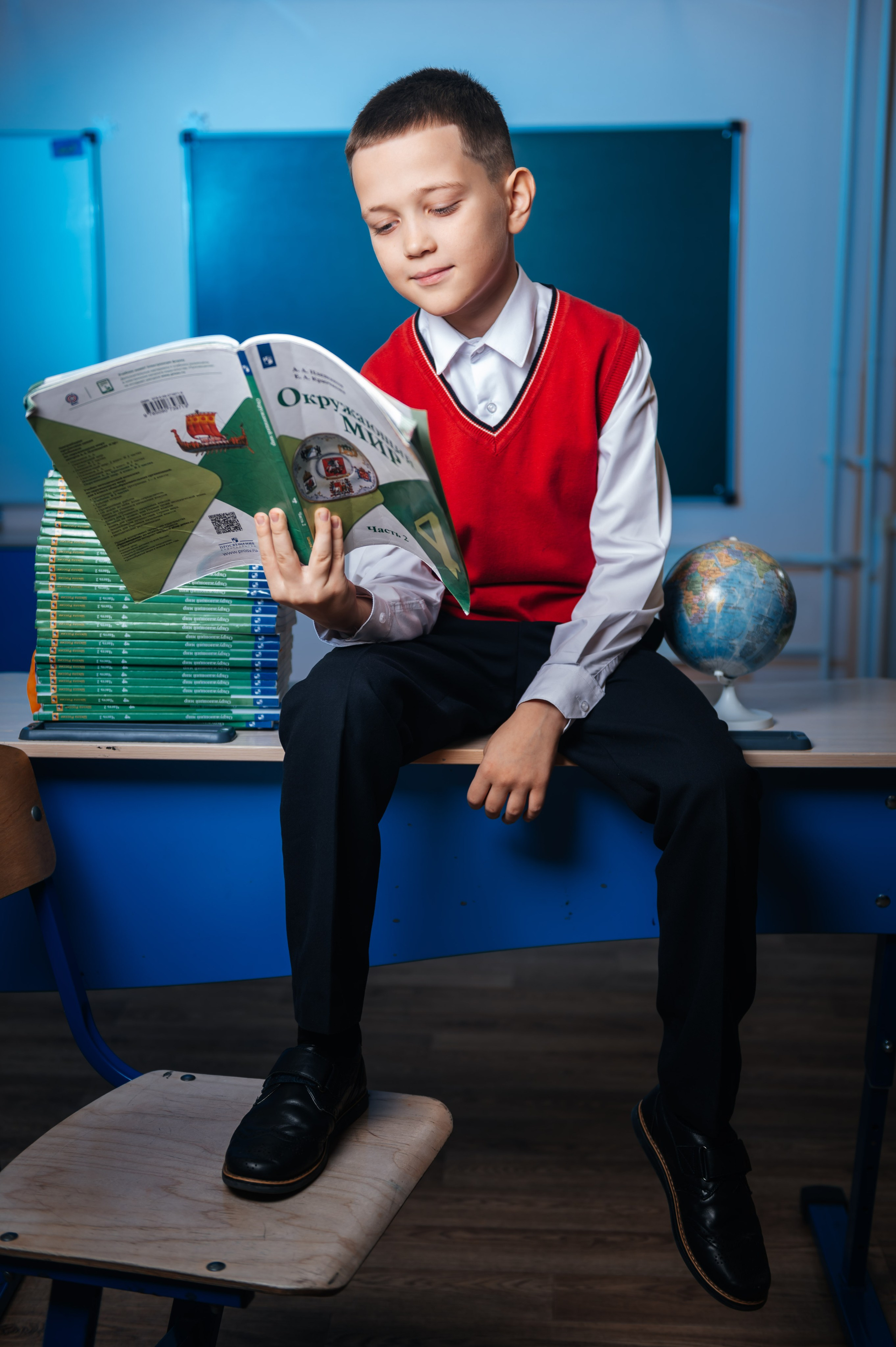 Начальные классы. Современные выпускные альбомы в Новосибирске