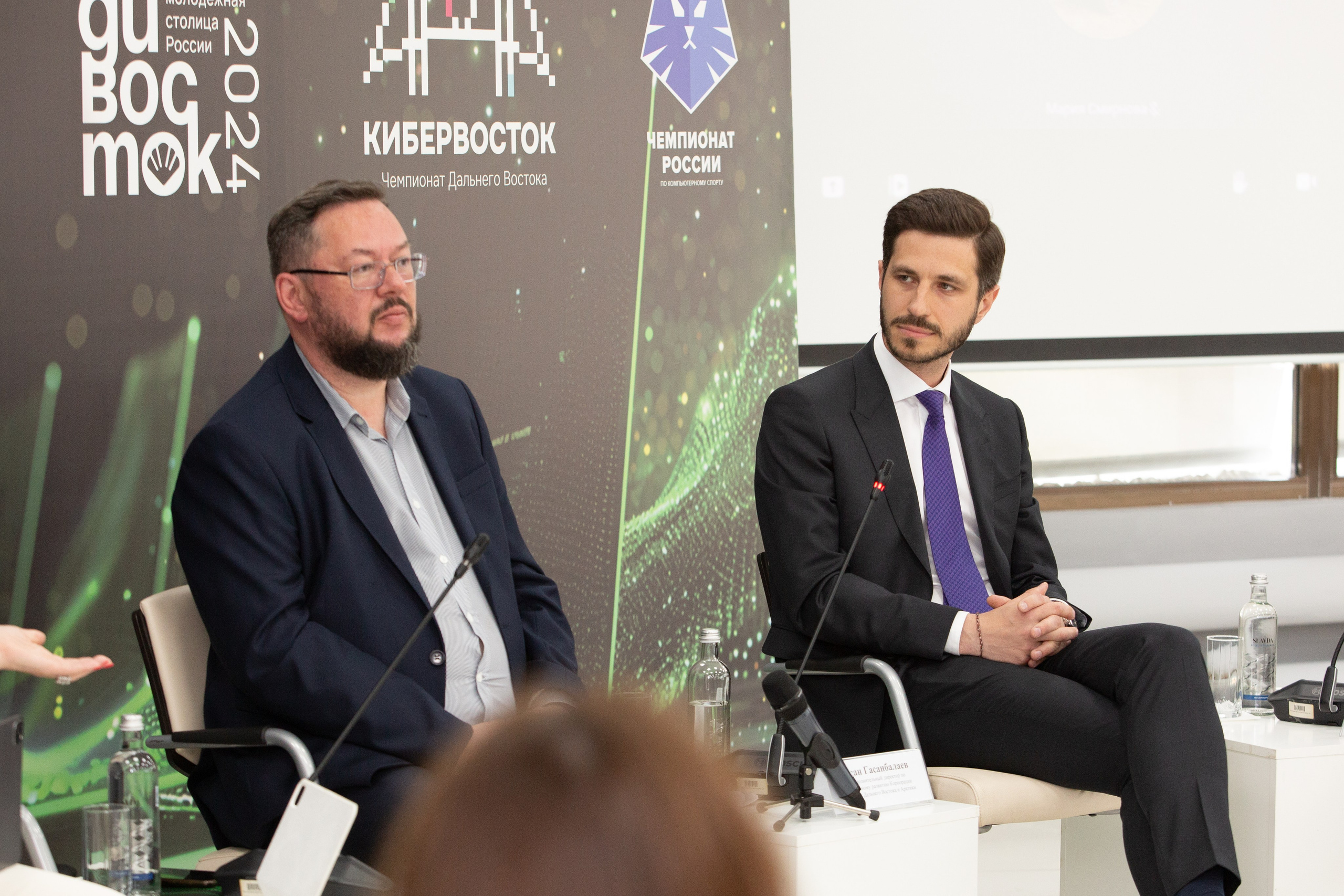 Репортажная фотосъемка во Владивостоке. Портретный, свадебный, репортажный фотограф во Владивостоке Юлиана Джули Фокс