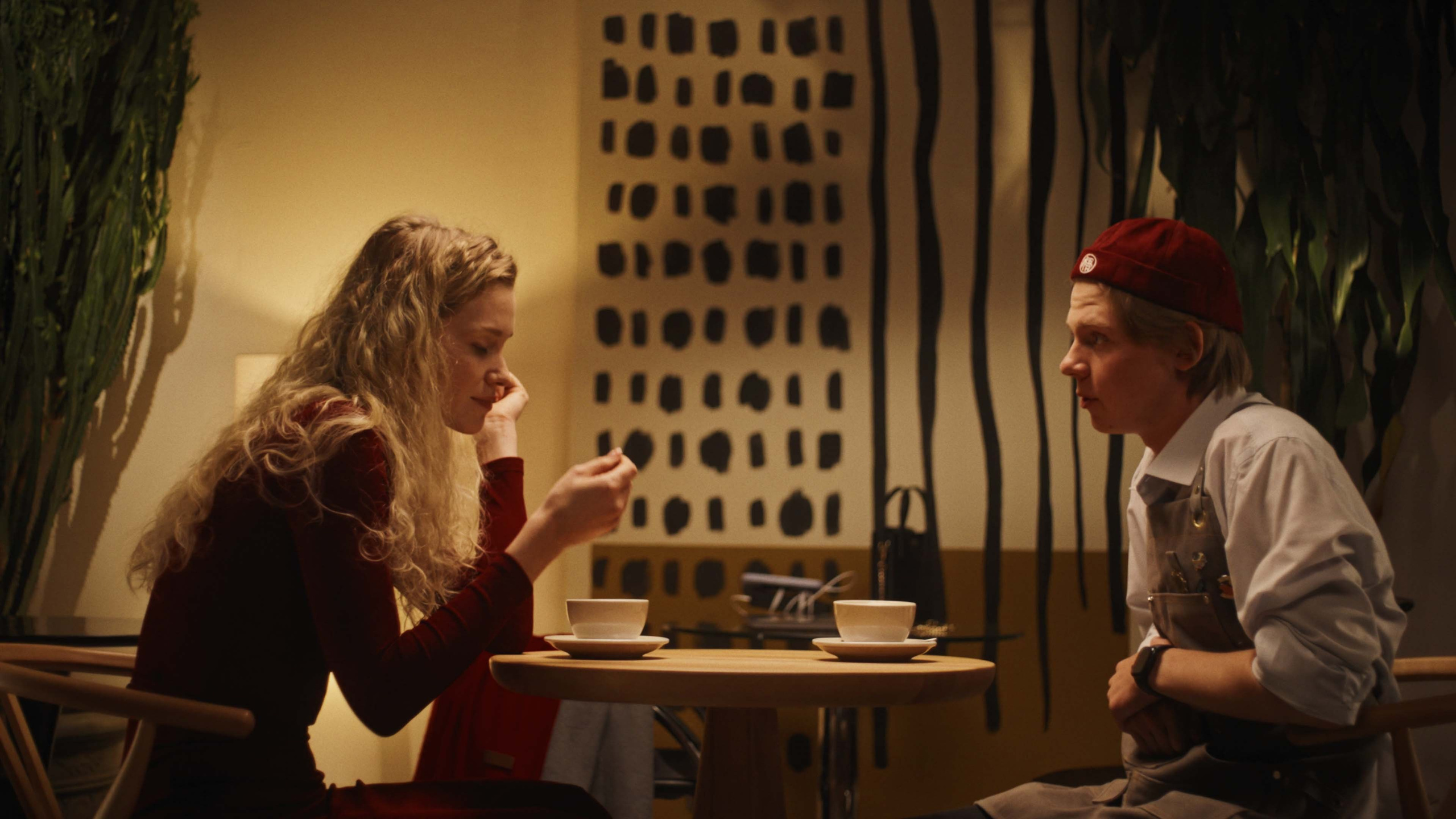 Три чашки до любви. Цветокоррекция видео