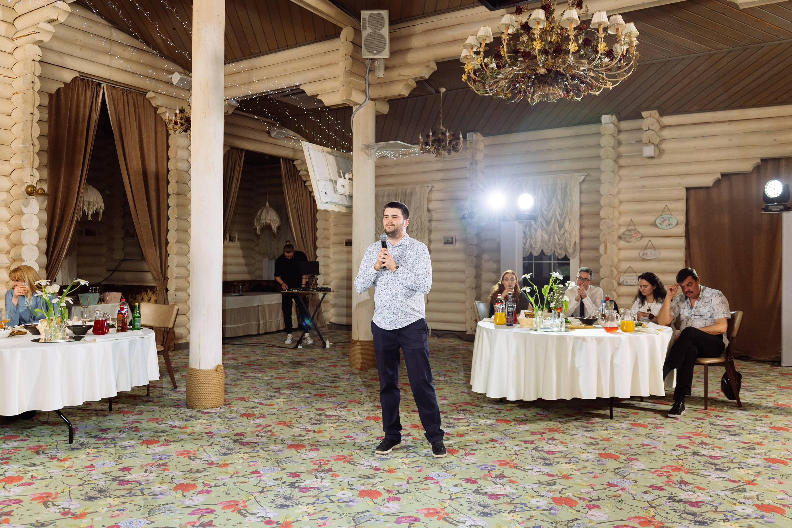 Свадьба Валентина и Дарьи в загородном клубе «Ближняя дача»