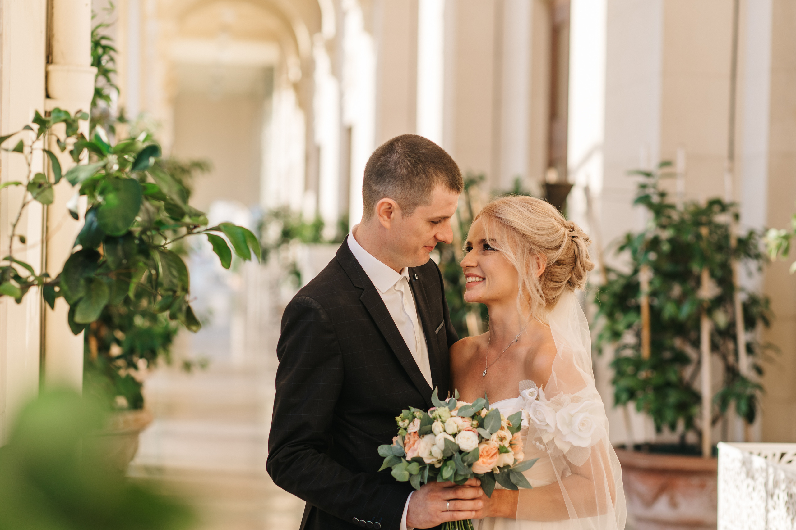 Свадебная фотосессия в морском порту Сочи