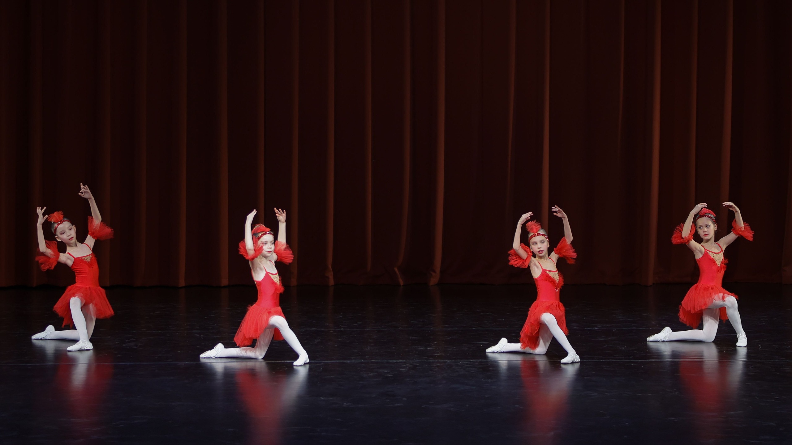 Фестиваль хореографического искусства «КУБОК ЛЕГЕНДЫ — 2025». Выпускные альбомы и школьный фотограф в Подольске, Троицке, Щербинке, Москве и Московской области