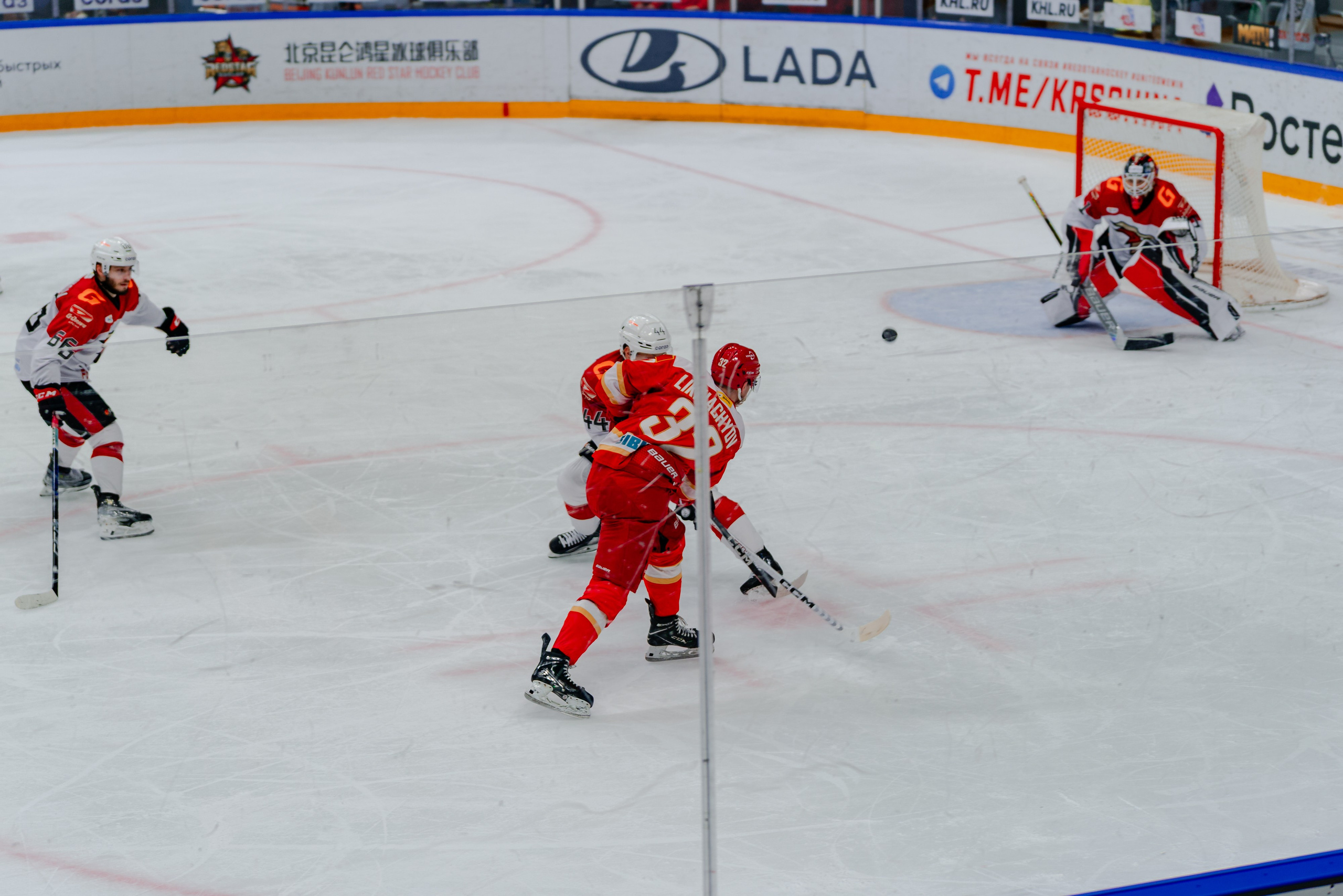 КХЛ КУНЬЛУНЬ РС — АВАНГАРД 22 МАРТА 2025. Репортажный фотограф в Москве Измалков Артем