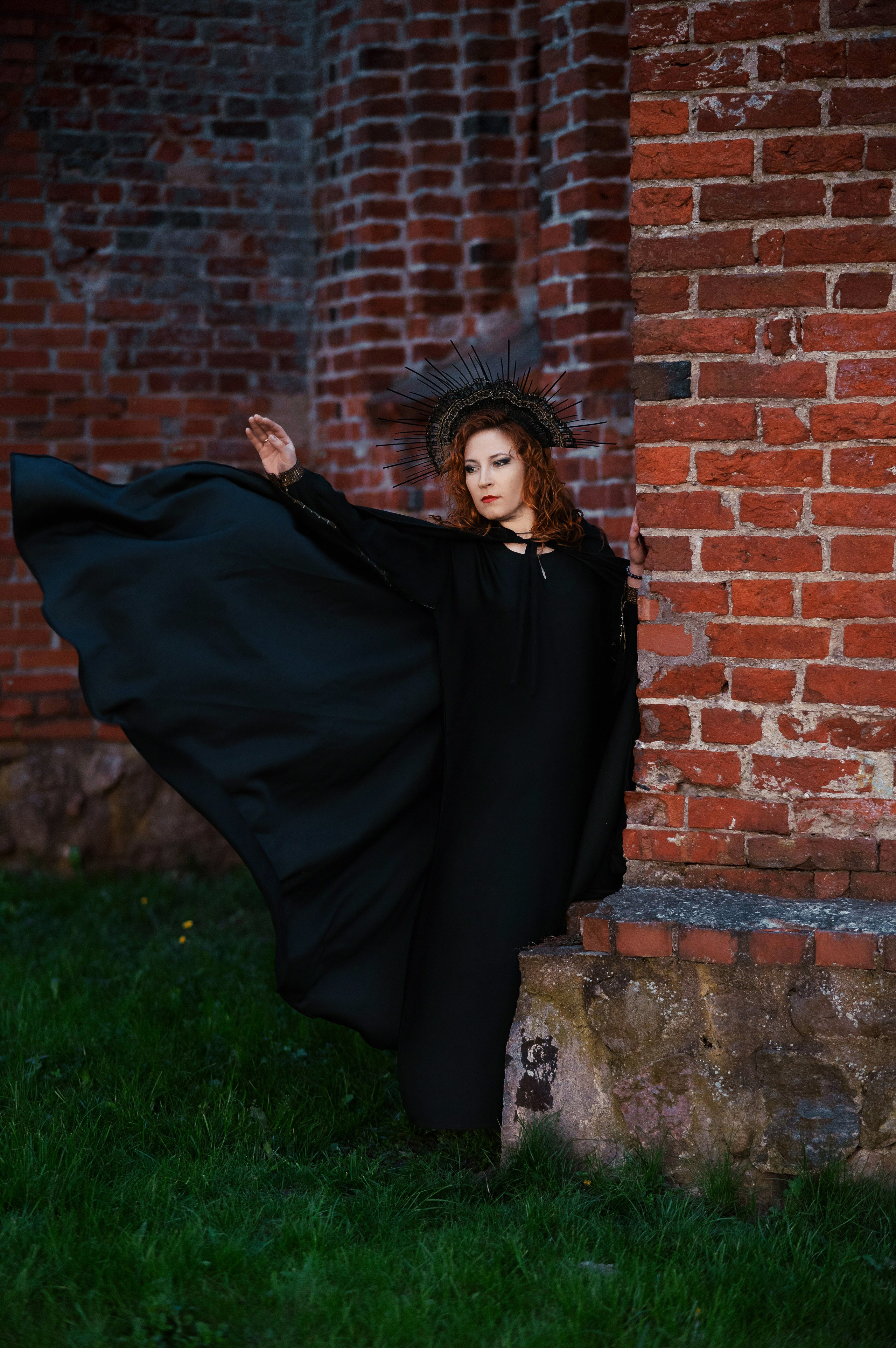 Фотосессия в Знаменске: Дама из замка. Фотосъемка и видеосъемка в Калининграде Liveemotion.pro