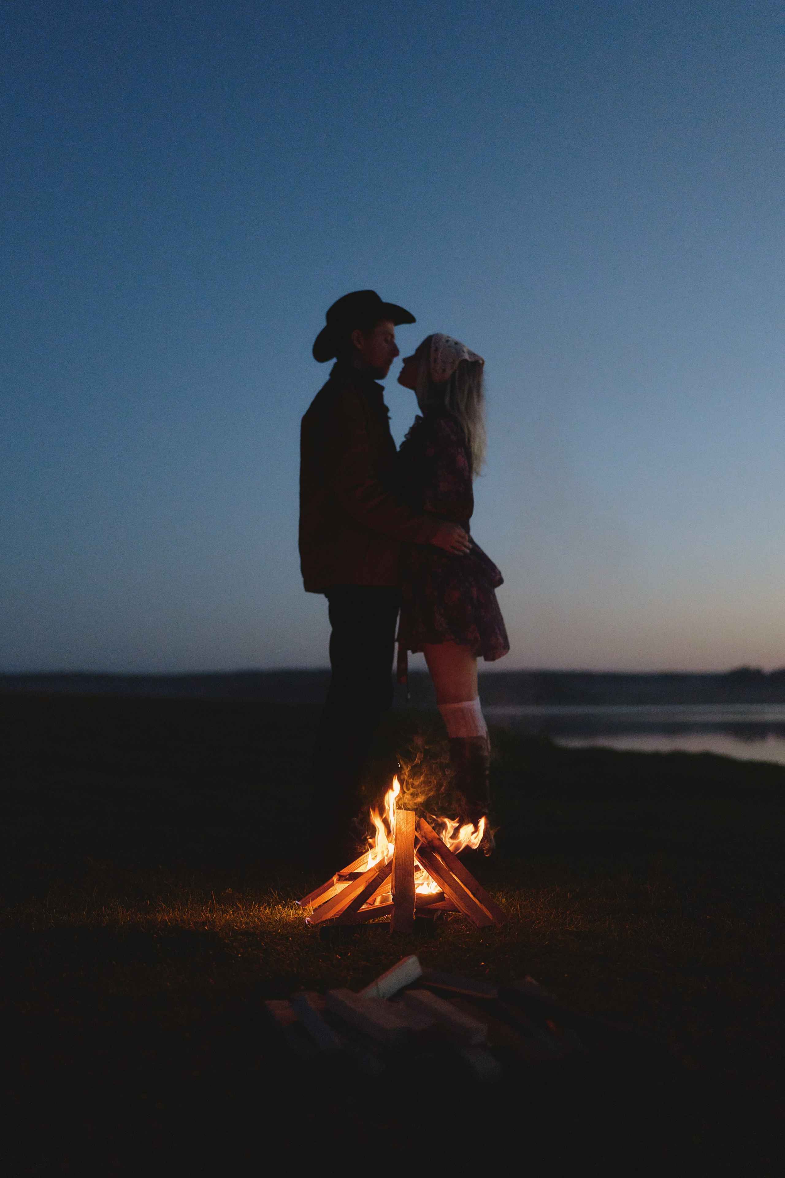 парная съемка у костра