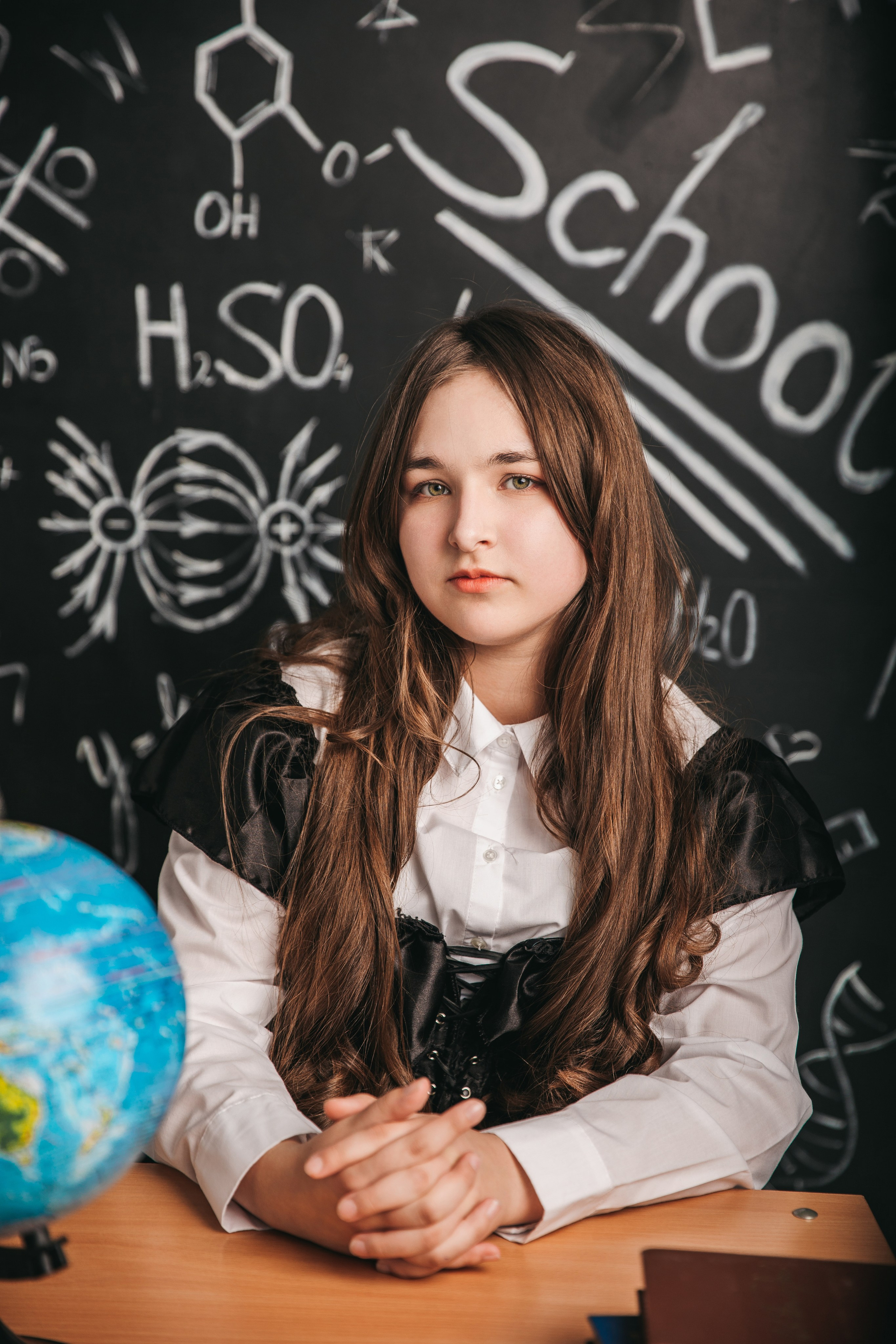 Выпускник школы. Фотокниги и выпускные альбомы в Иваново