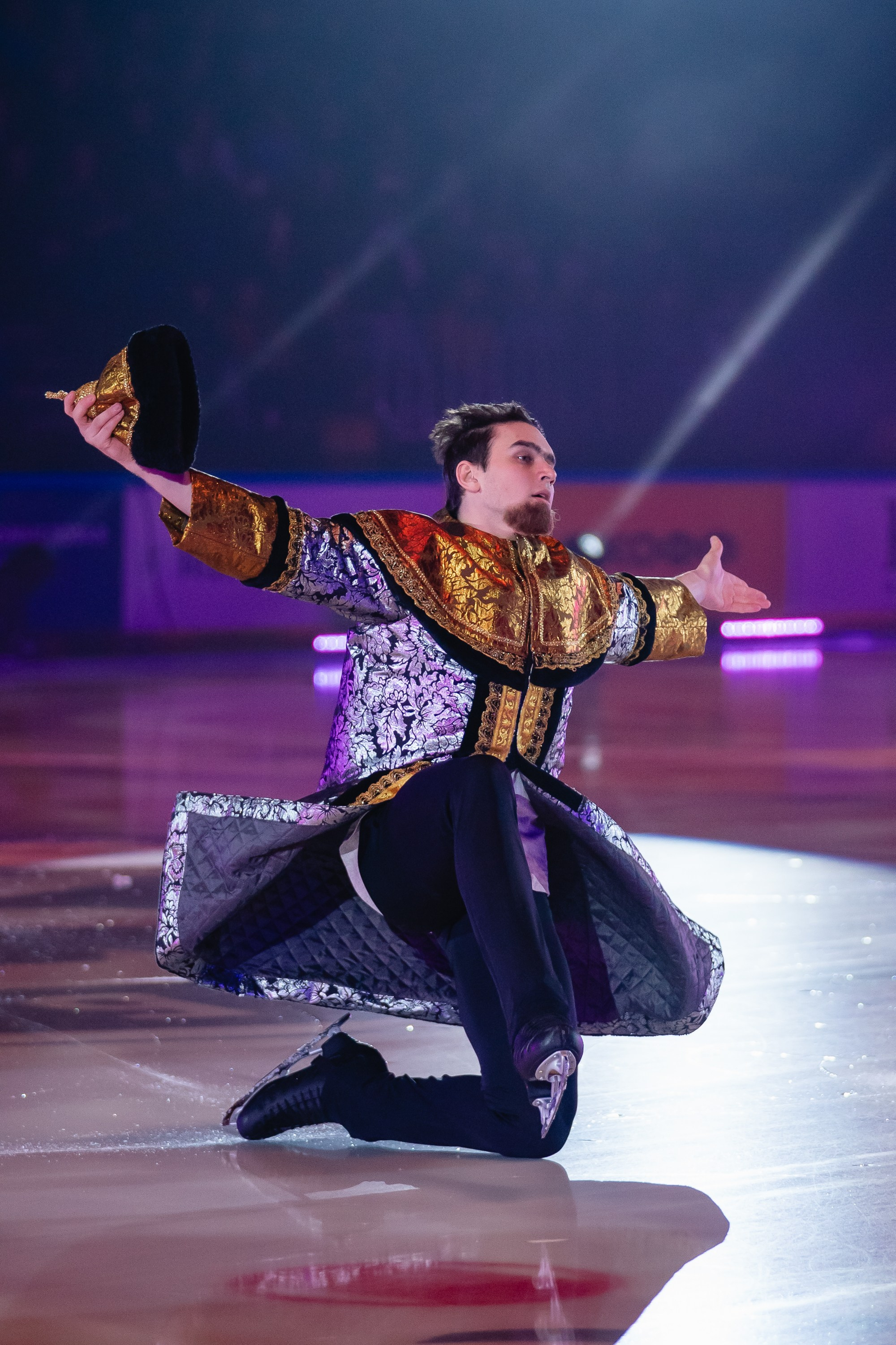 Шоу «Чемпионы на льду» в Новосибирске. Воробьева Ксения — Спортивный и танцевальный фотограф Новосибирск