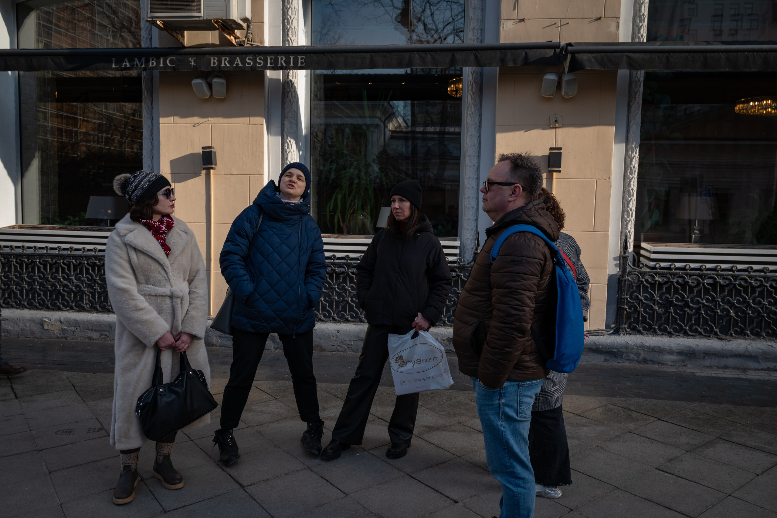 Фотосъемка на экскурсии. П&П — Полезное с Приятным. Фотоэкскурсии — Москва на память. Экскурсовод и фотограф в Москве. Увези столицу в своём альбоме!