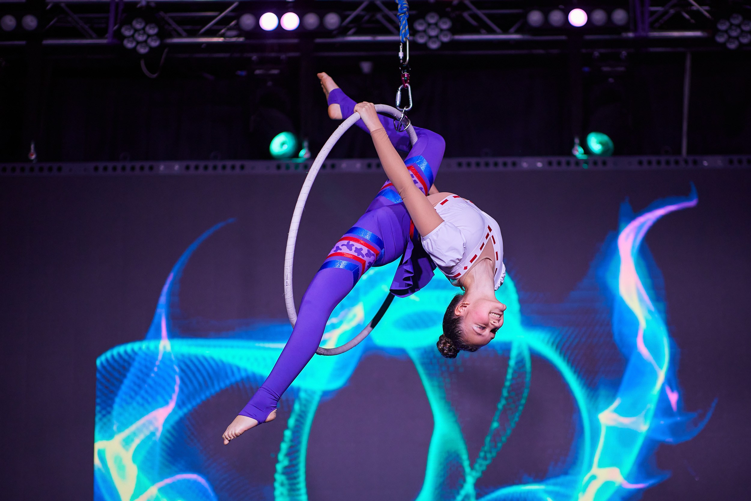 Анонс фоторепортажа с Концерта Грация. POLE DANCE. Photographer for business Mikhail Semenov. Aqua photo studio, photo school