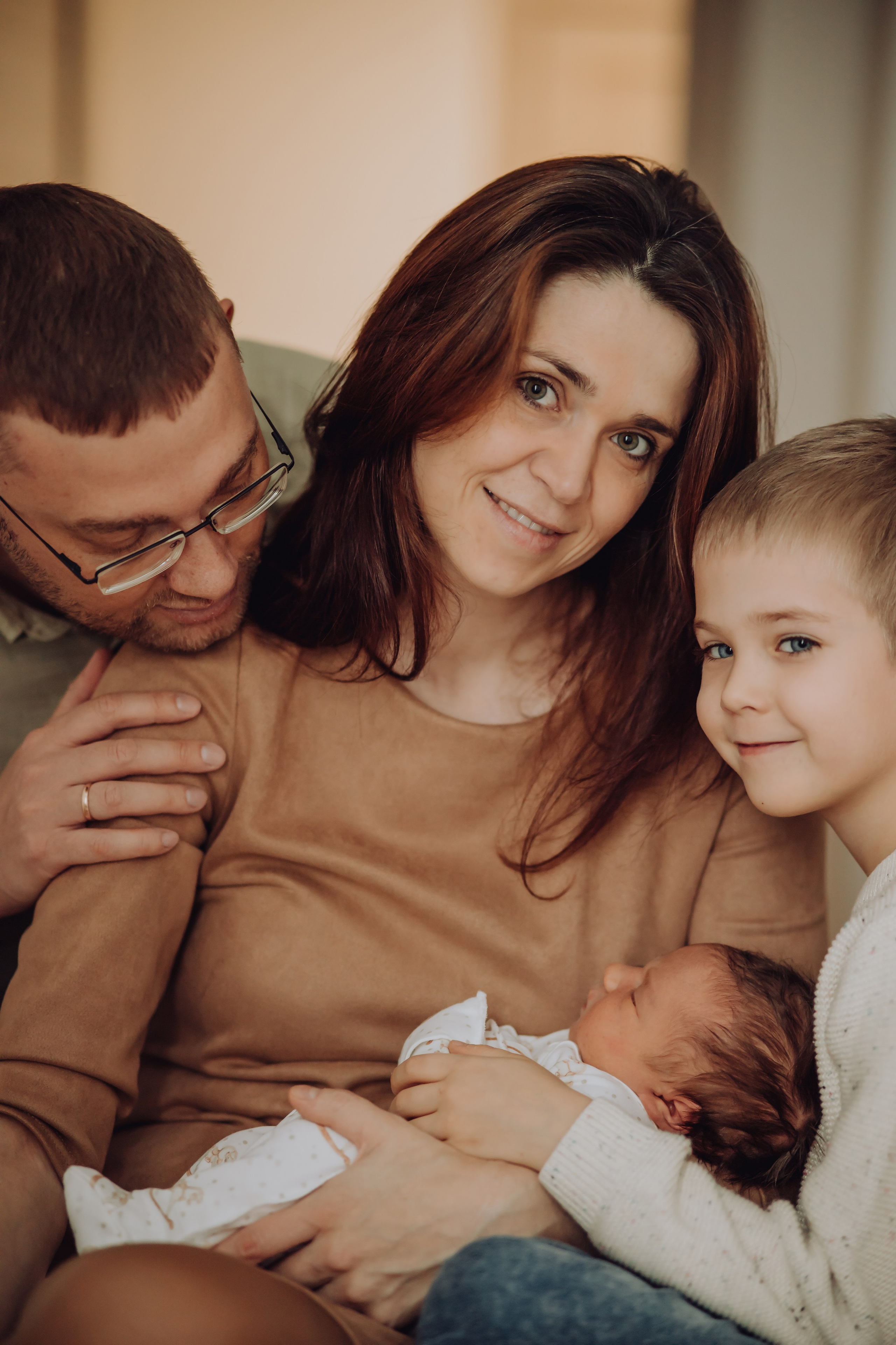 Съемка выписки из роддома. Семейный и детский фотограф в Екатеринбурге Катя Верещагина