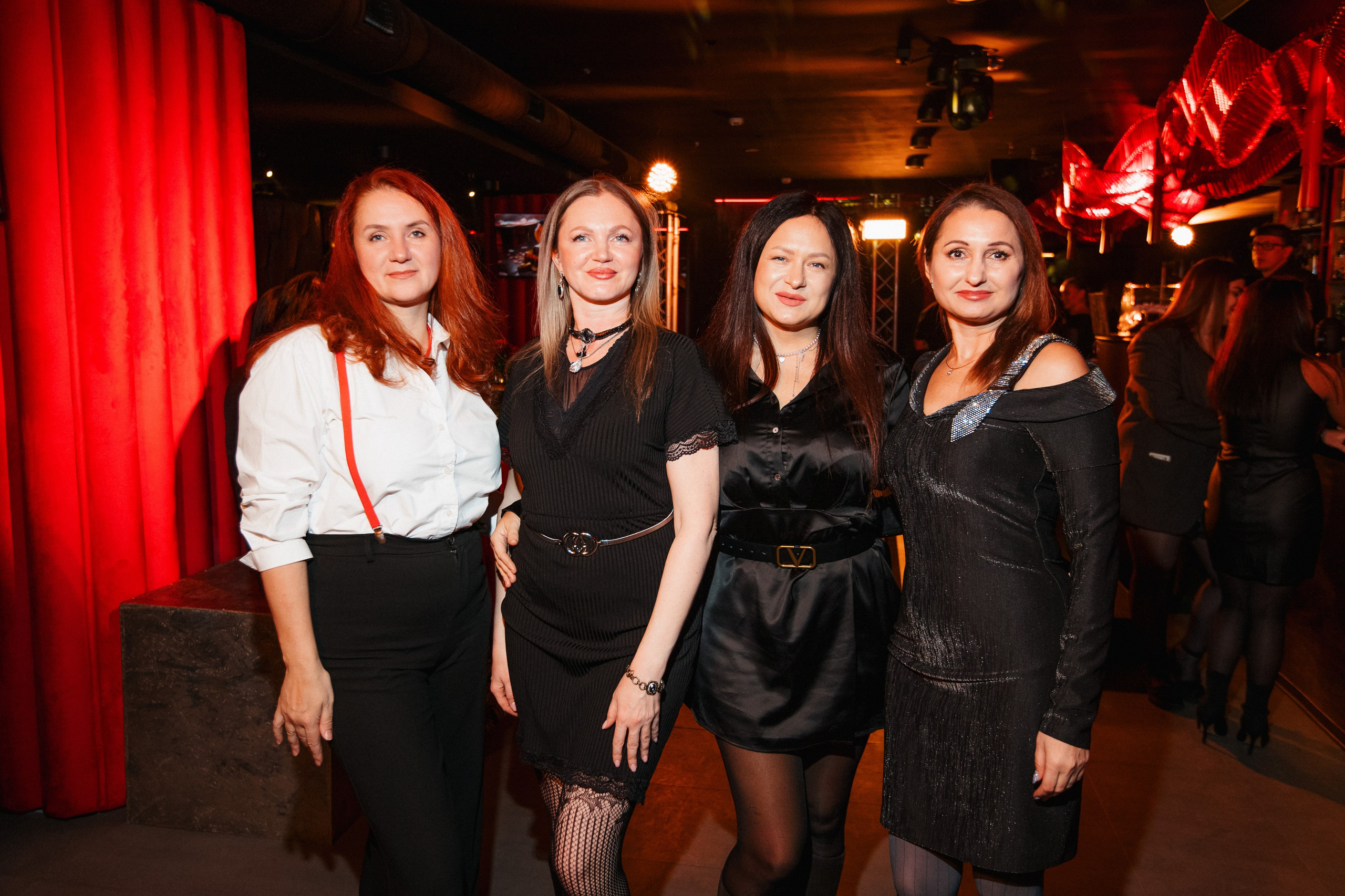 LA FAMIGLIA — SOLOVI — 1 YEAR. СВОИ. ФОТООТЧЕТЫ-СОБЫТИЯ-МЕСТА