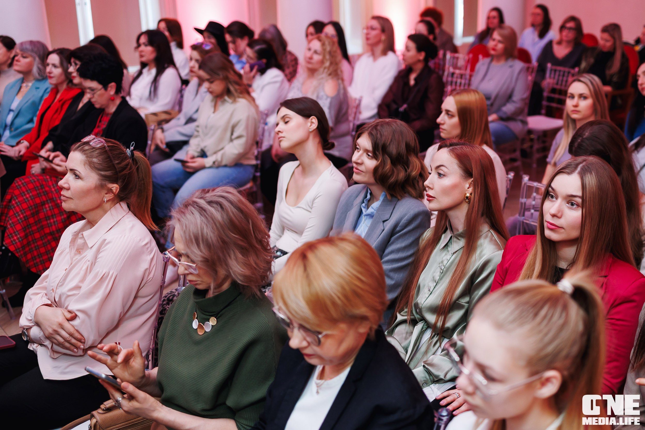 Форум Мой Бизнес — ДЕВИЧНИК. One Media Life: фоторепортажи, фотоотчеты с мероприятий и заведений