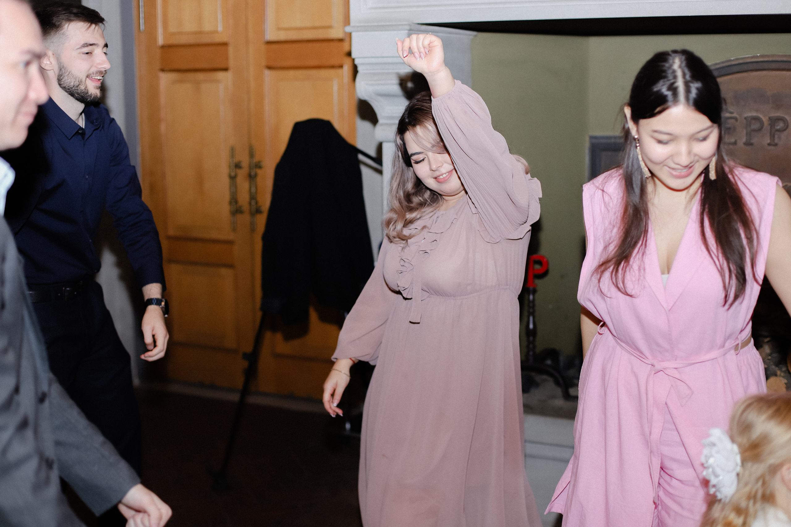 Илья и Анастасия. Фотограф в Алматы и Москве Даша Пушкина