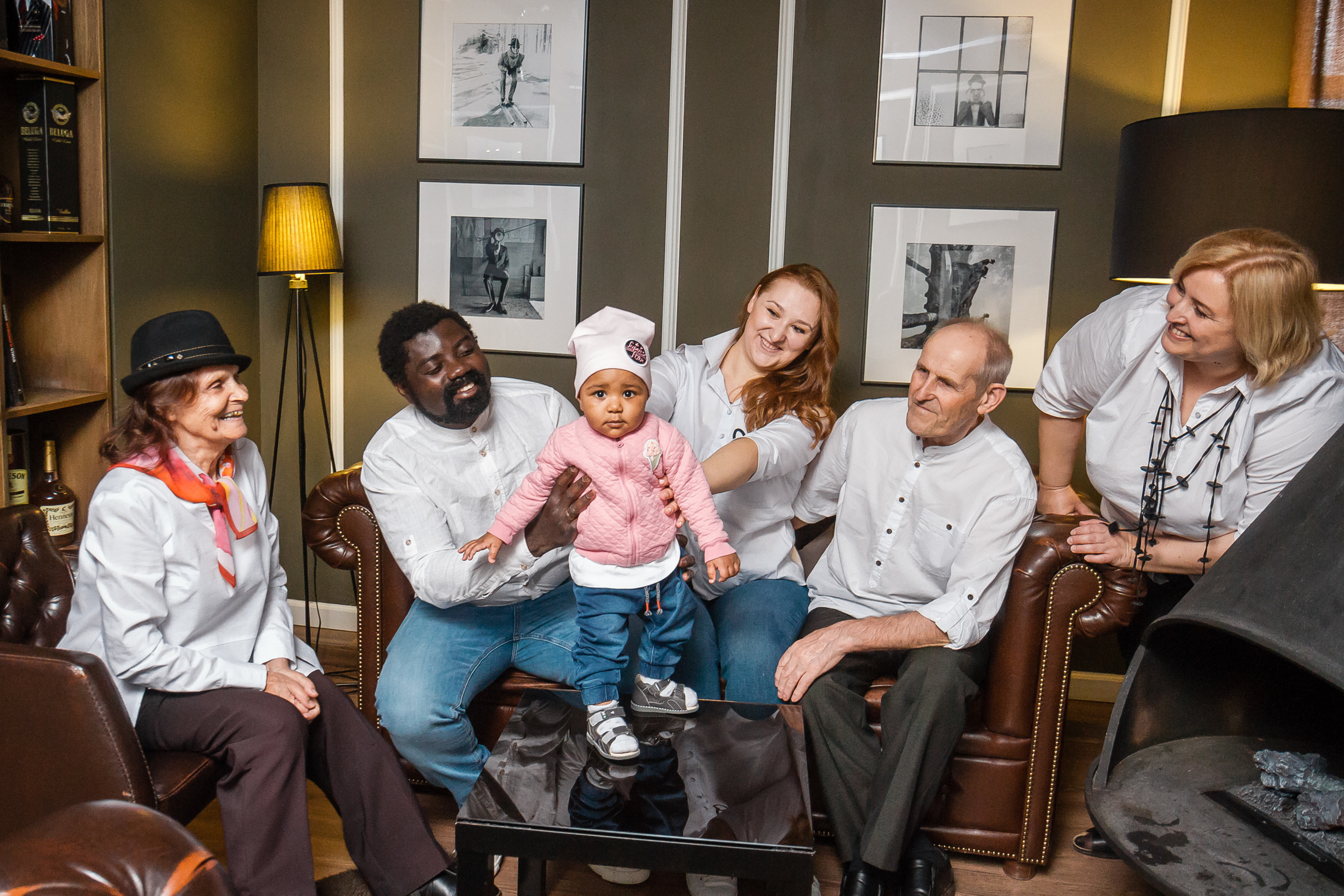 Большая семья. Фотографиня Мария Дикова