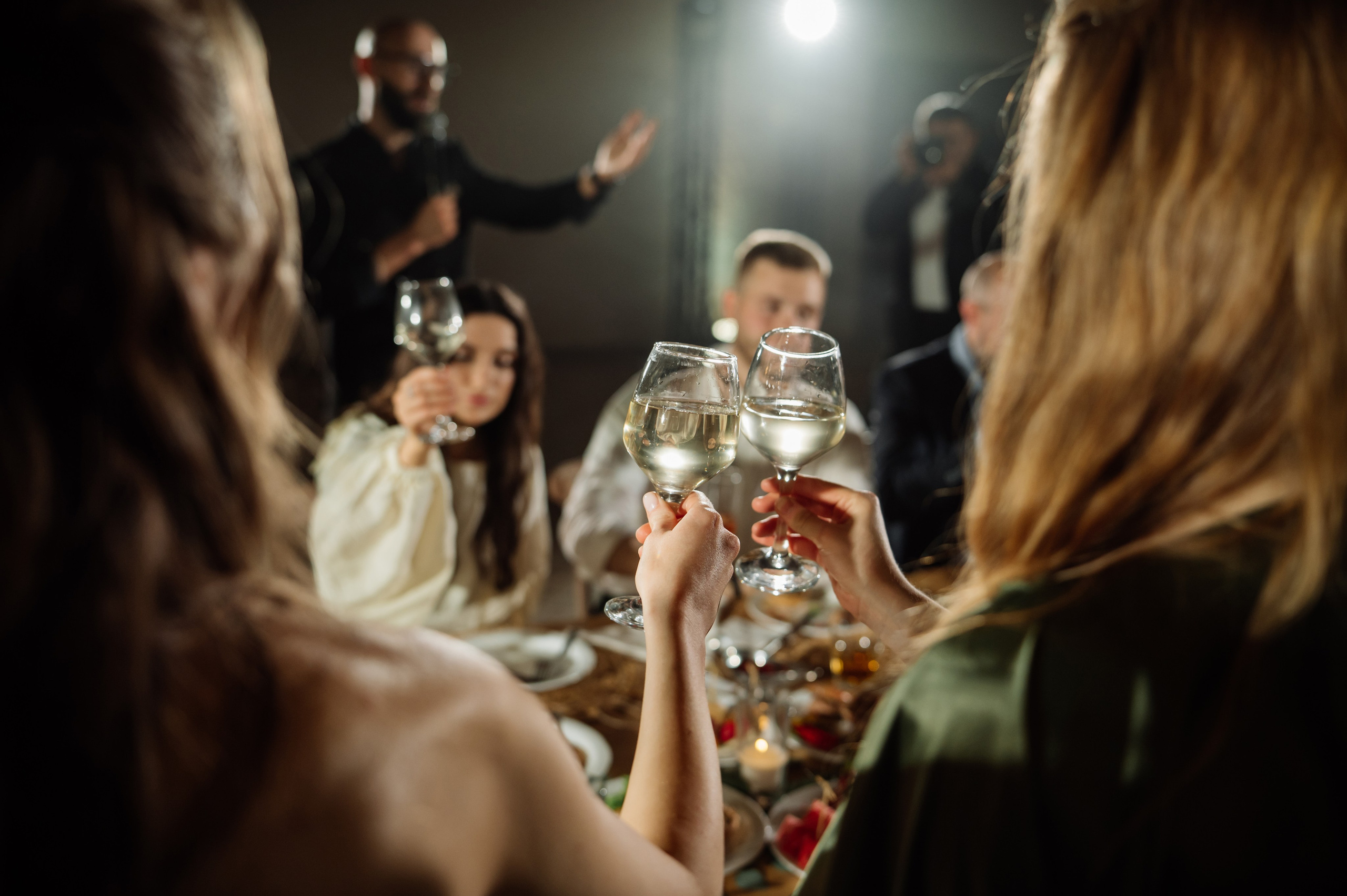 Свадебная фотосессия пары в Агроусадьбе Дачка бай