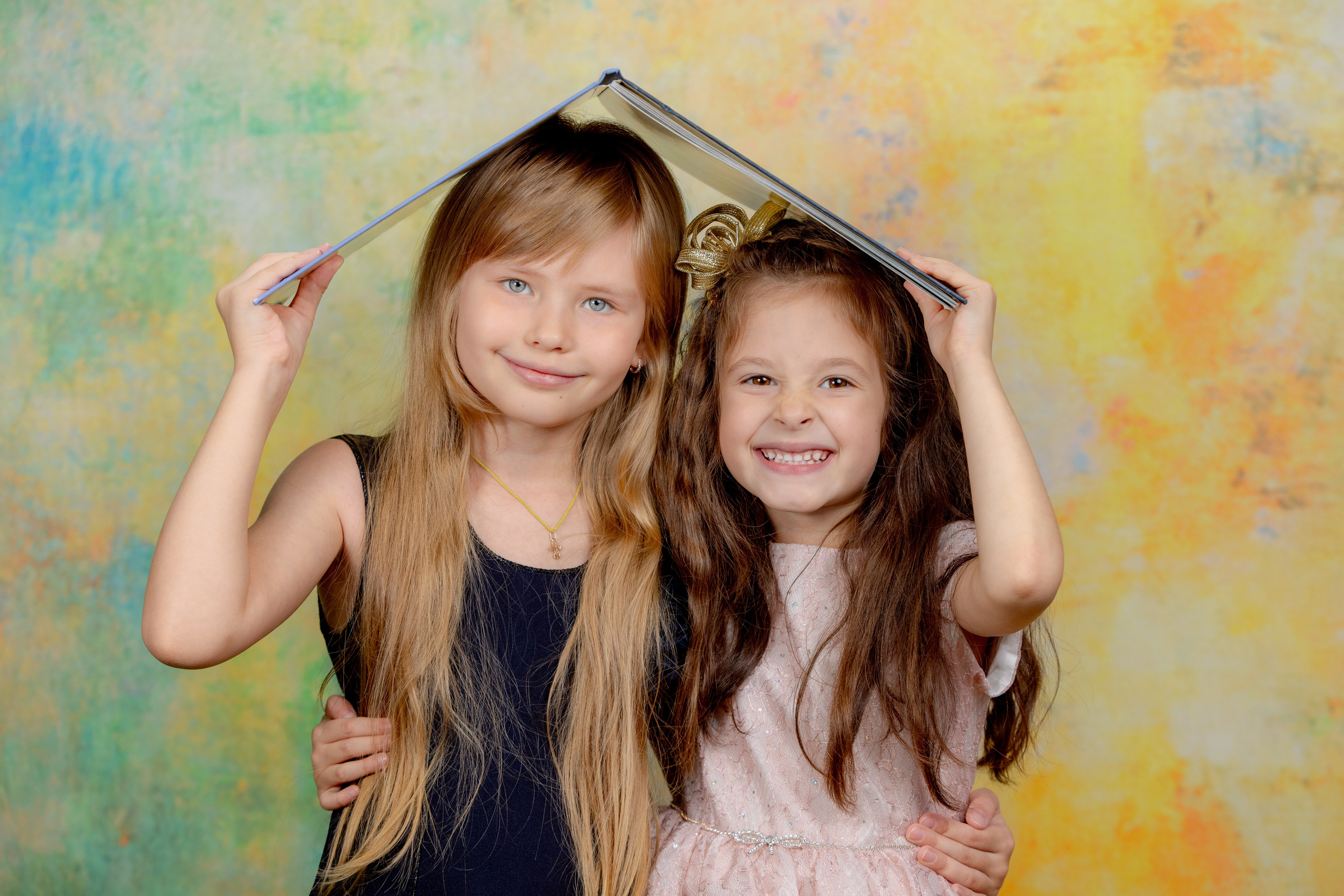 Школьные выпускные альбомы. Фотограф и режиссер Московко Екатерина