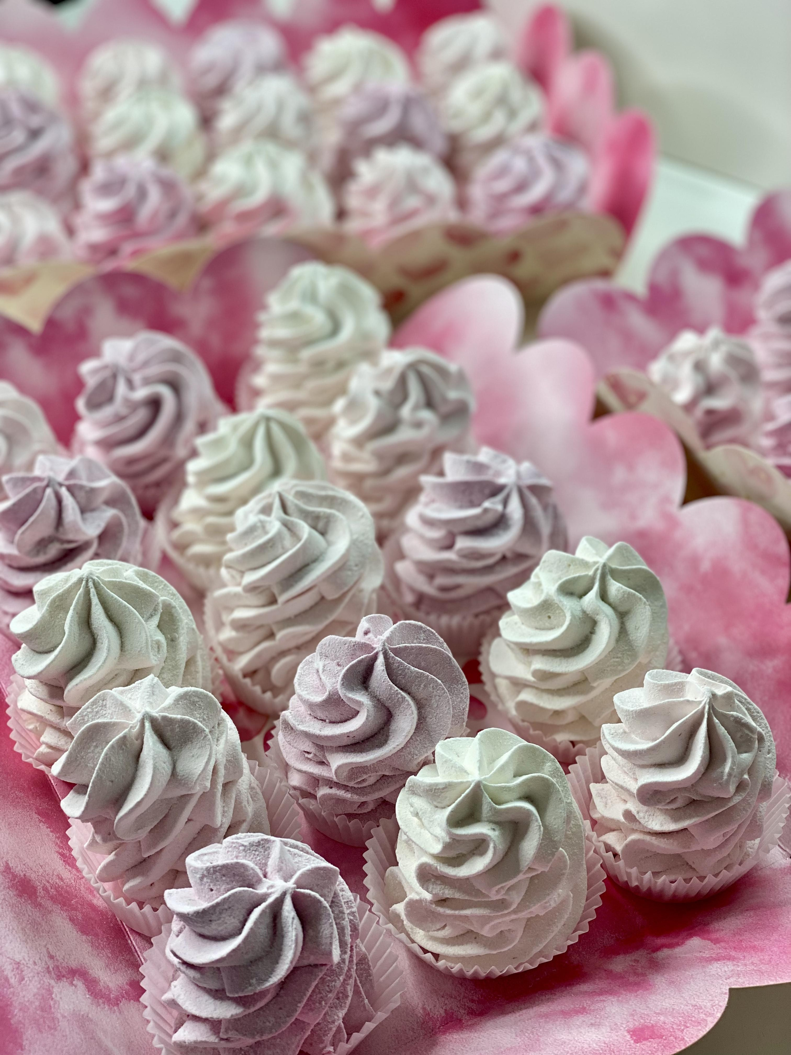 Завитки. Katyasugarsugar капкейки, зефир, торты Москва