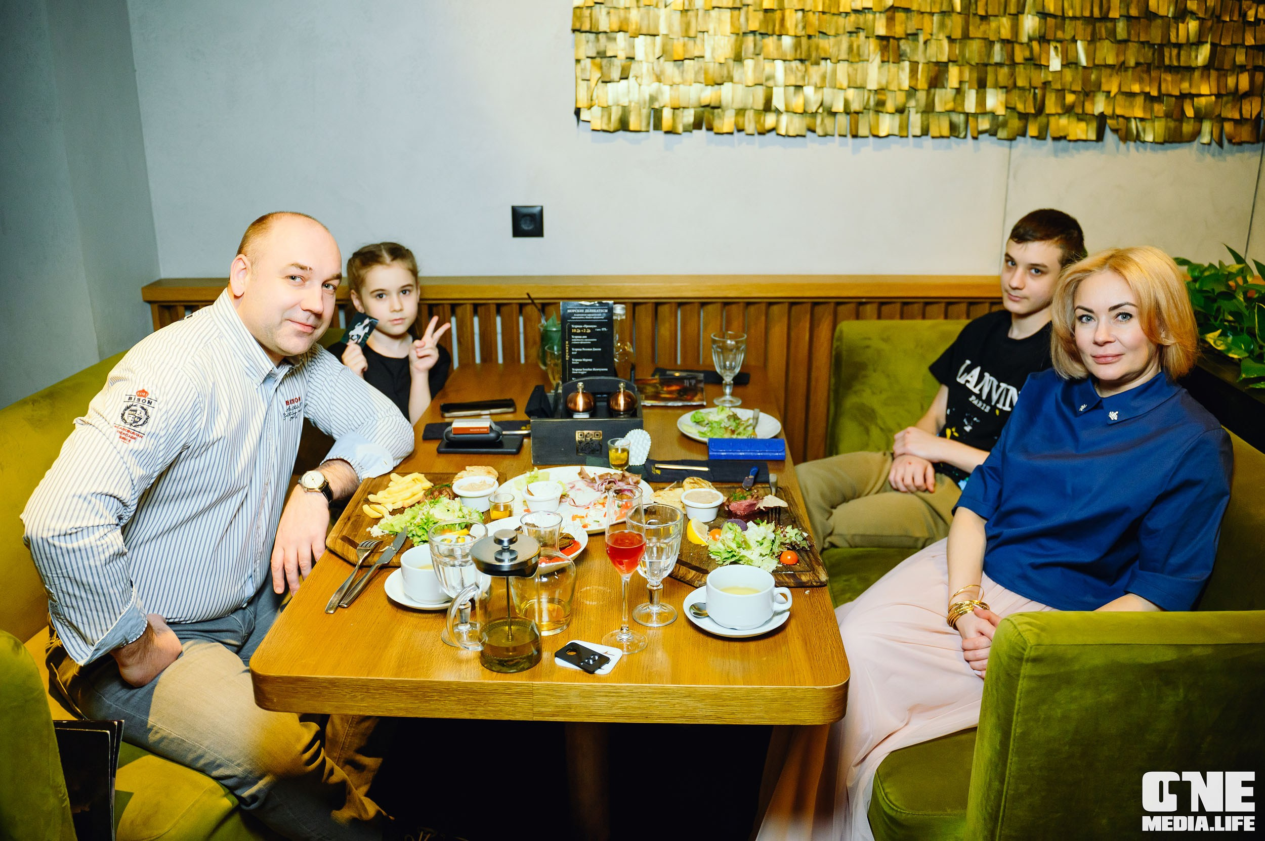 8 Марта в El Greco. One Media Life: фоторепортажи, фотоотчеты с мероприятий и заведений