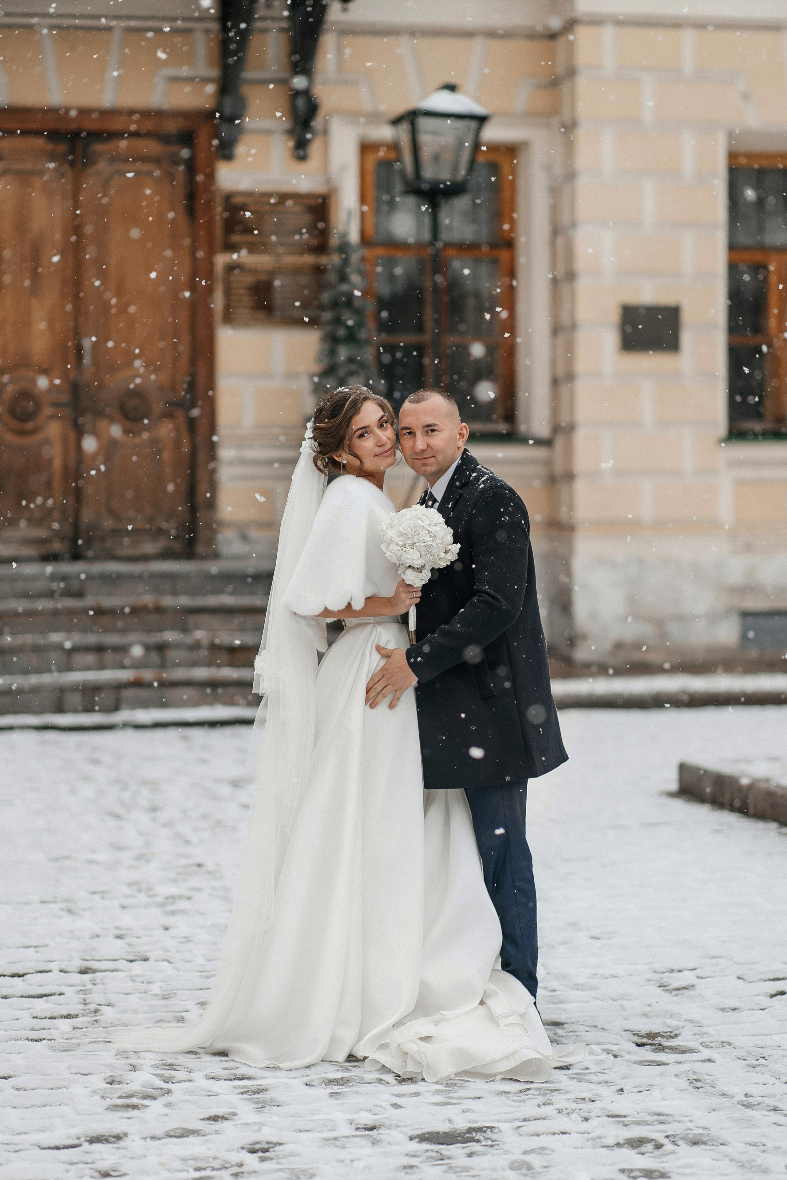 Свадебная фотосессия в Библиотеке-читальне имени А. С. Пушкина
