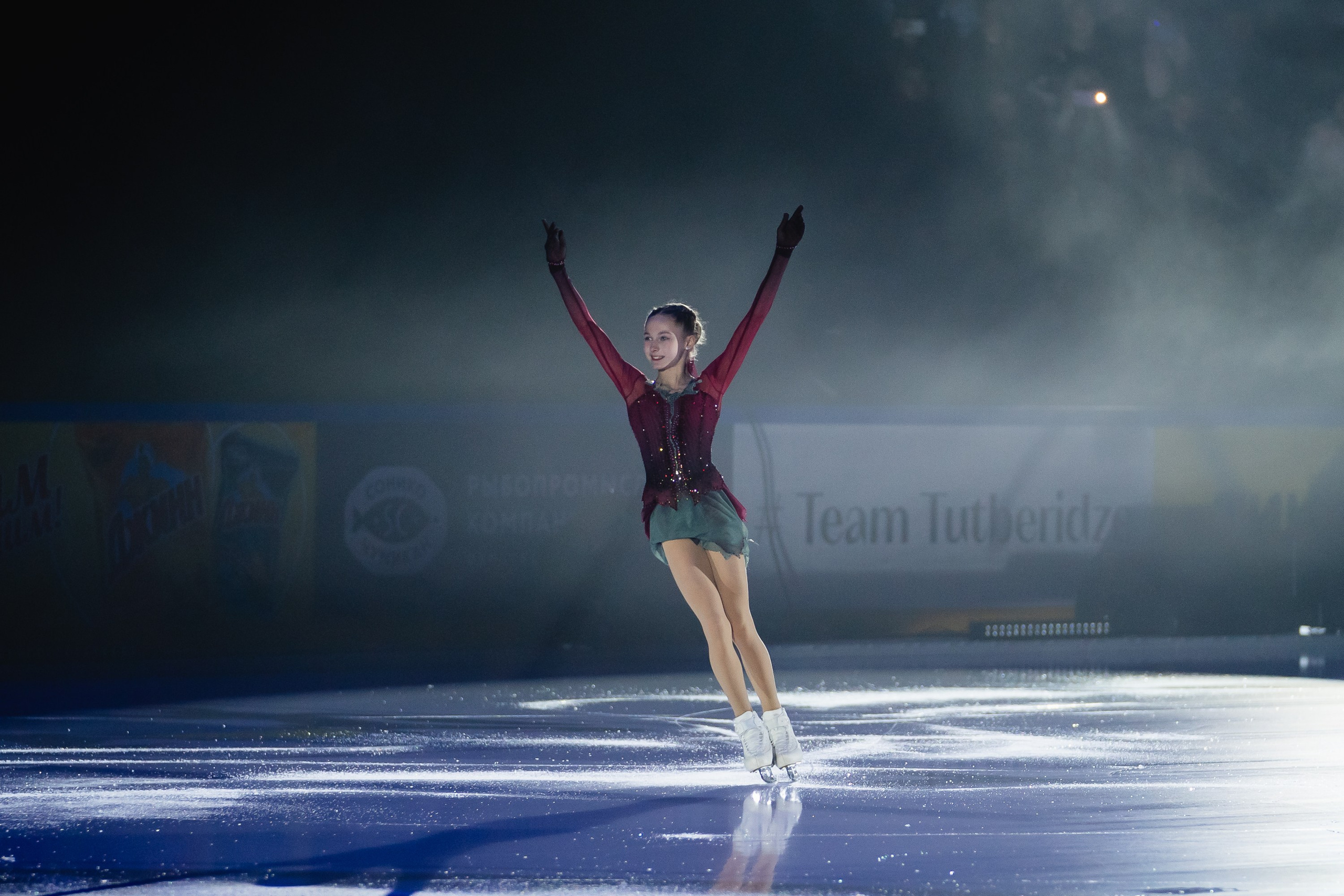 Шоу «Чемпионы на льду» в Новосибирске. Воробьева Ксения — Спортивный и танцевальный фотограф Новосибирск