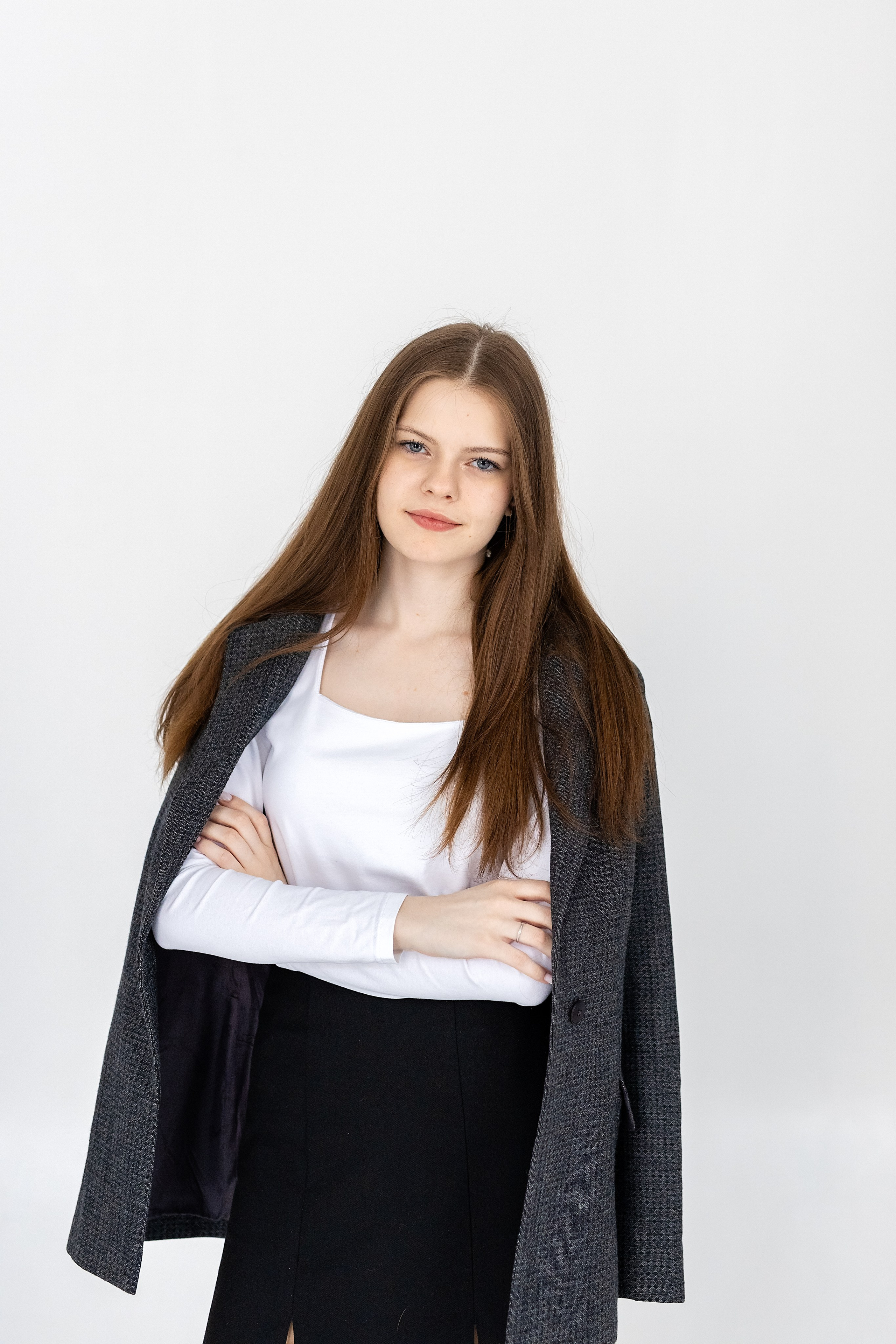 Выпускной альбом Владивосток 11 класс. Стильный выпускной альбом Владивосток фотограф Вероника Мигачева