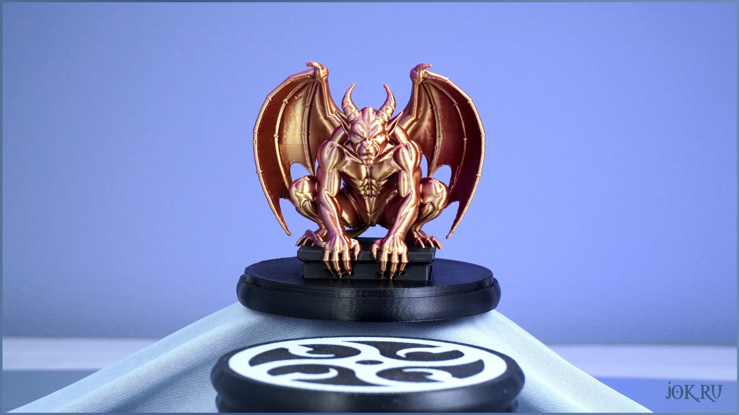 Горгулья‑оберег, 3D‑печать FDM, PLA‑пластик, цвет‑хамелеон