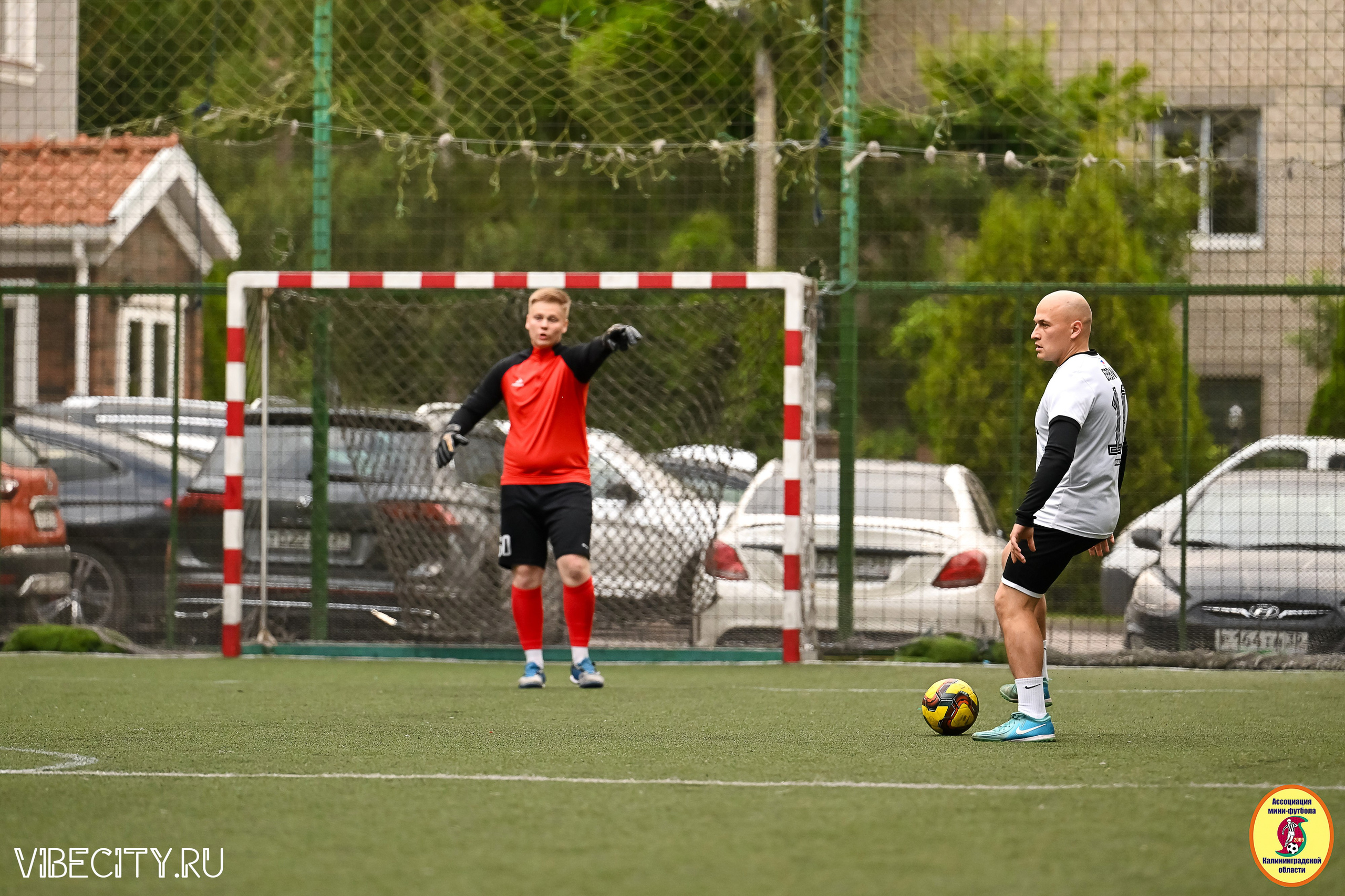 ИГРЫ МИНИ-ФУТБОЛЬНОЙ И КОРПОРАТИВНОЙ ЛИГИ. VIBECITY.RU Вайб Сити Ру Фоторепортажи Фотоотчеты Калининград