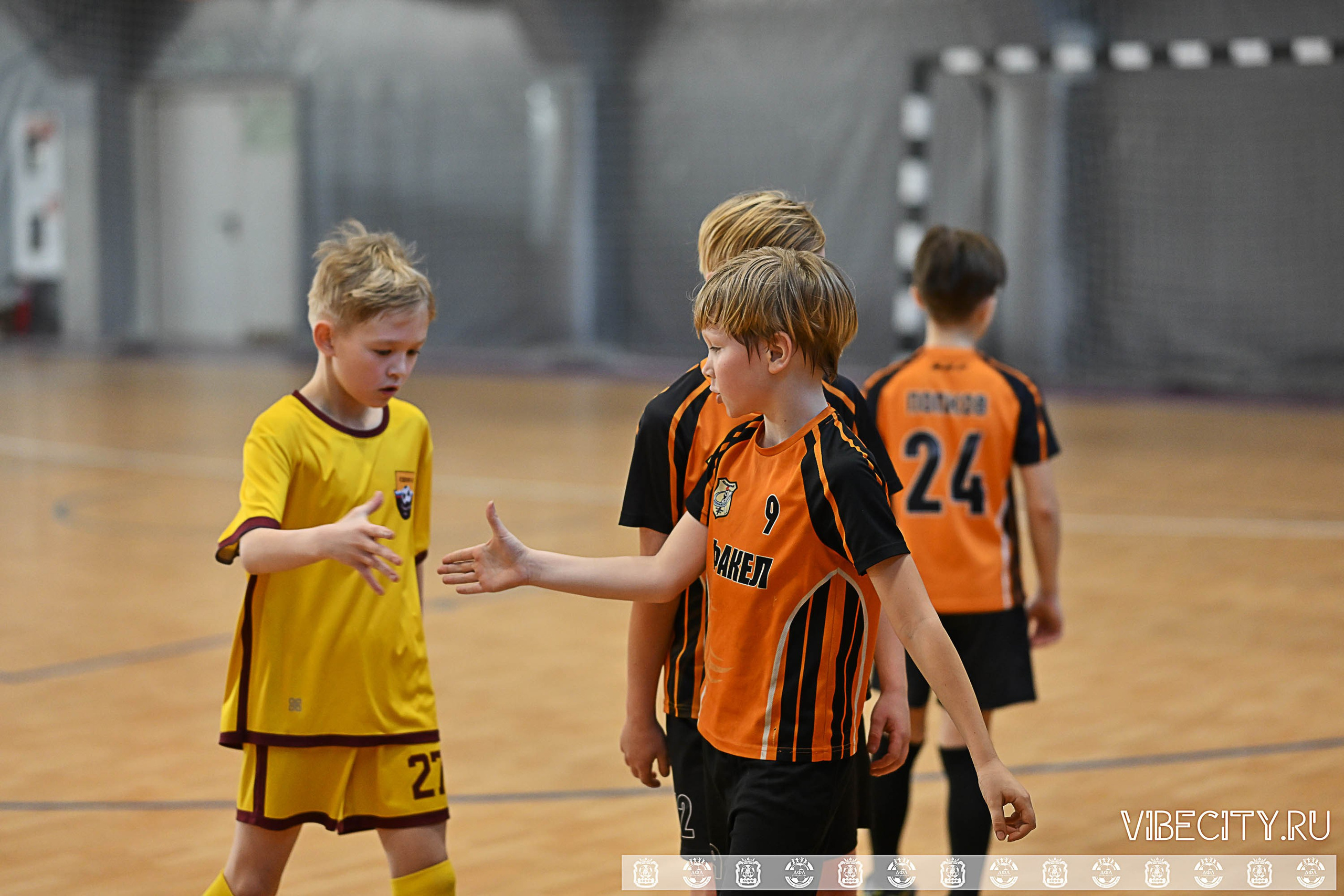 БАЛТИЙСКАЯ ЛИГА ПО ФУТЗАЛУ U10. VIBECITY.RU Вайб Сити Ру Фоторепортажи Фотоотчеты Калининград