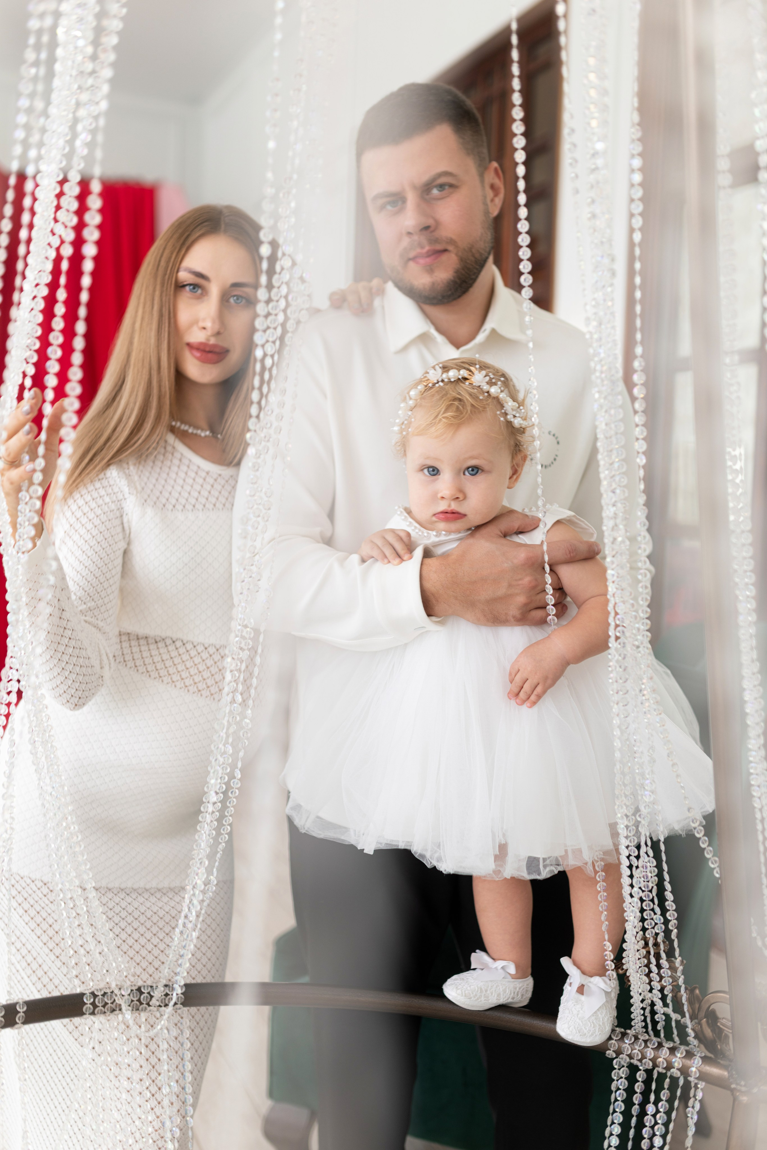 Семейная съемка для Яны и Дани в интерьере. Дмитрий Шульгин, портретный фотограф в Воронеже