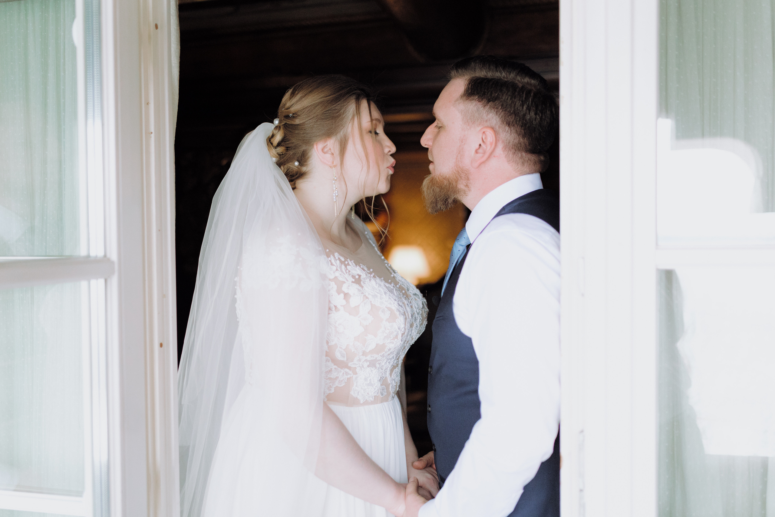 Анонс свадьбы Лены и Жени. Семейный и детский фотограф в Солнечногорске, Клину и Зеленограде Доро